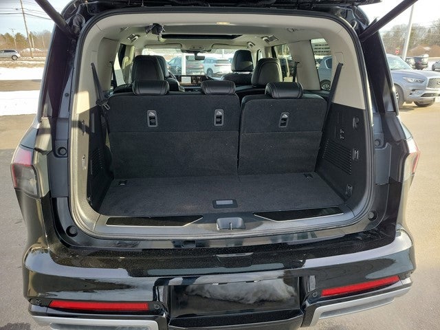 2025 INFINITI QX80 Pure 4WD