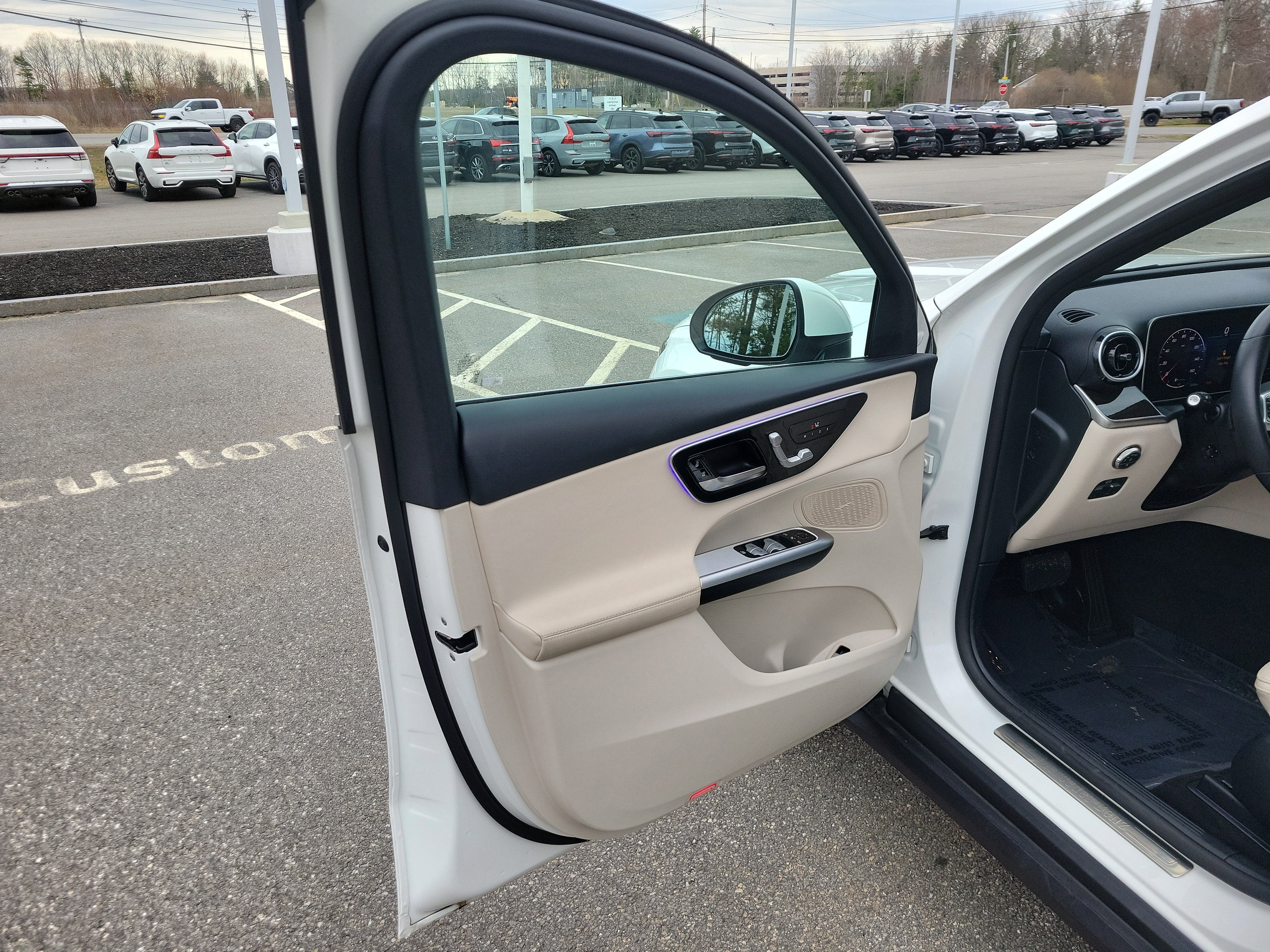 2025 Mercedes-Benz GLC GLC 300