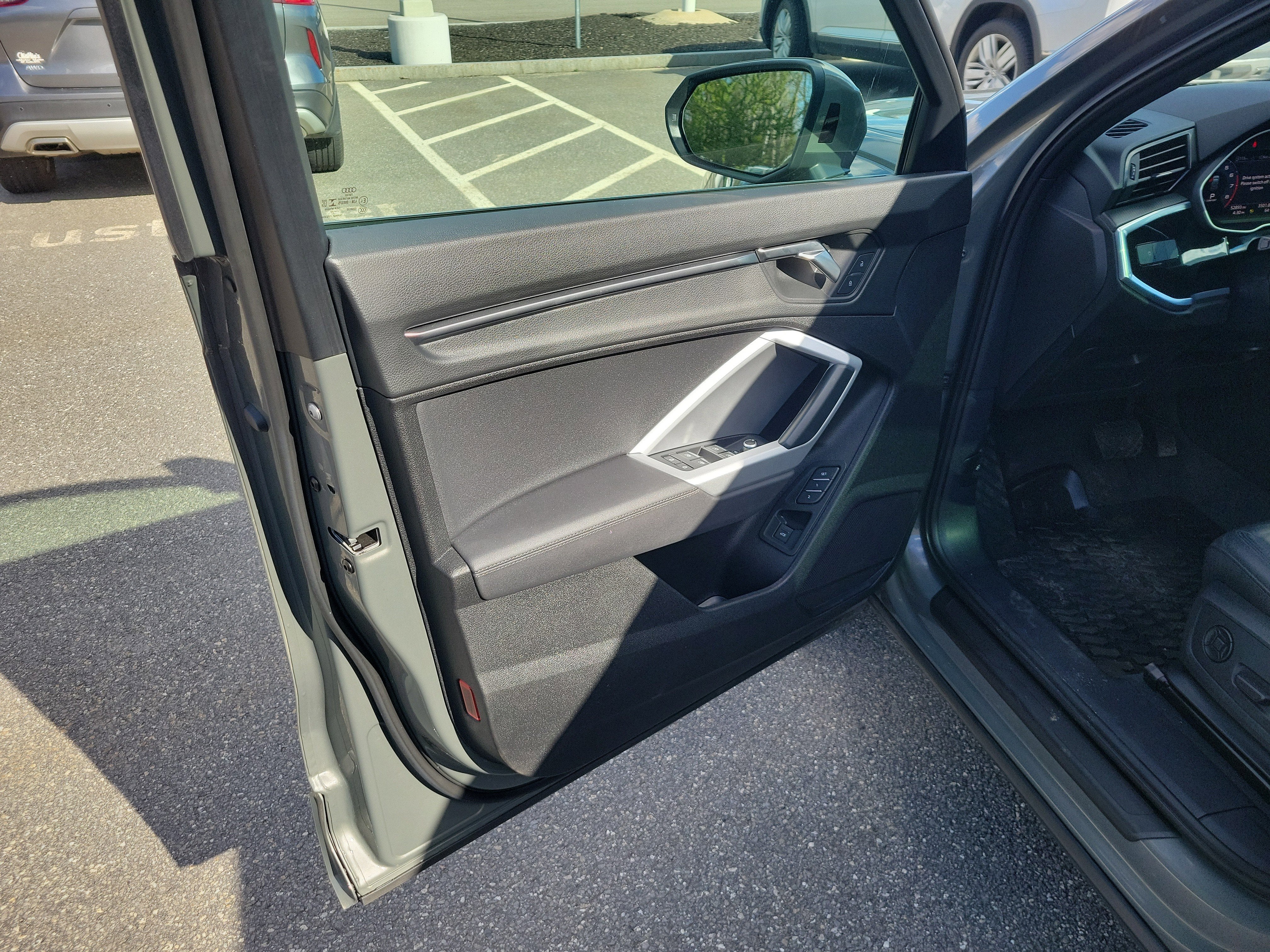 2022 Audi Q3 Premium