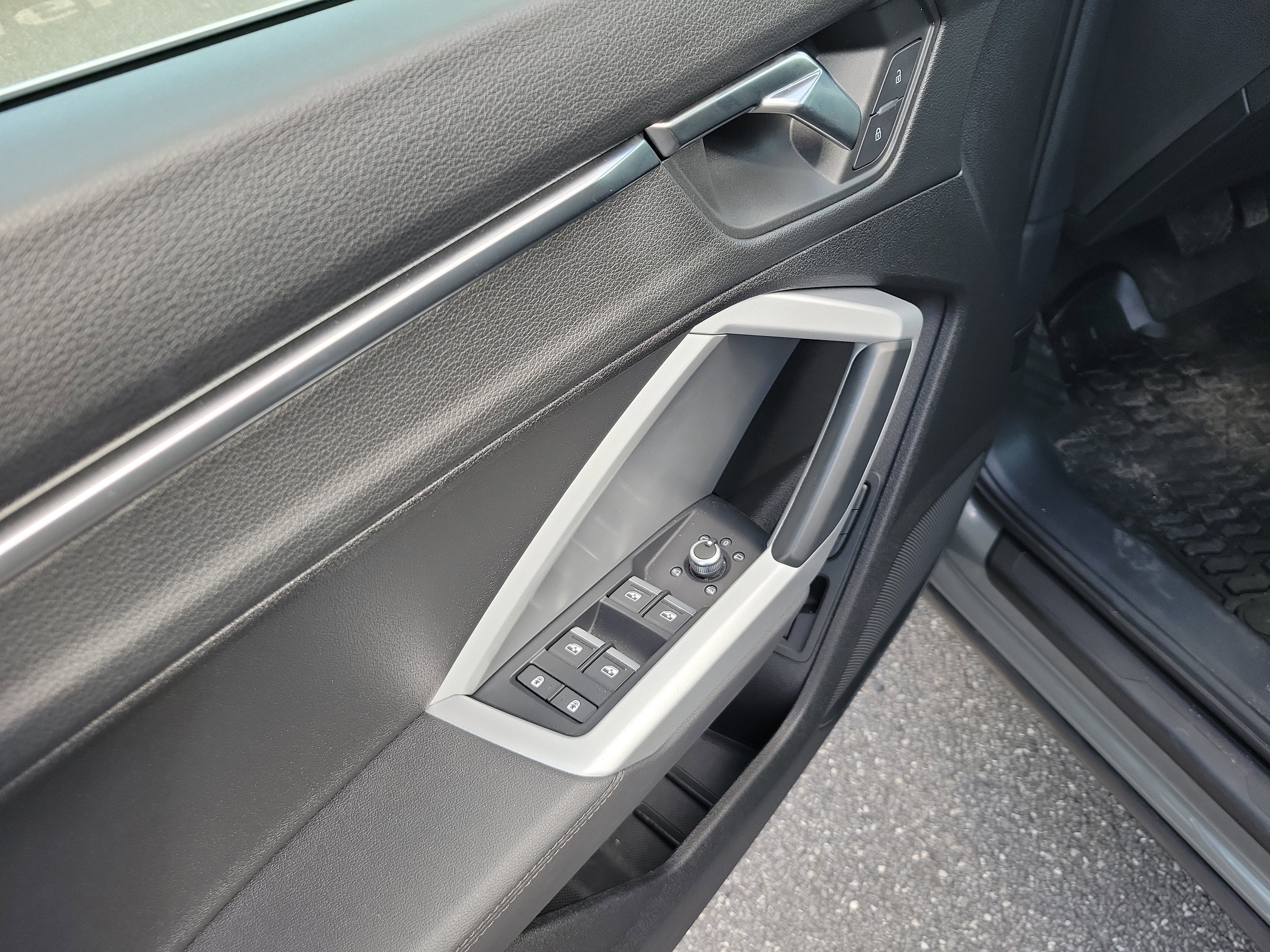 2022 Audi Q3 Premium