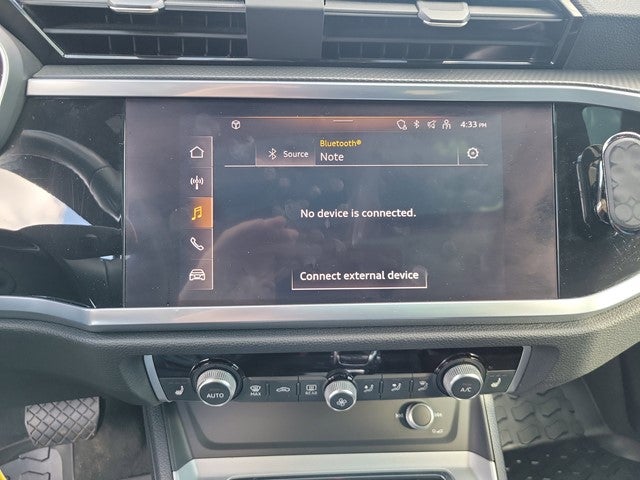 2022 Audi Q3 Premium