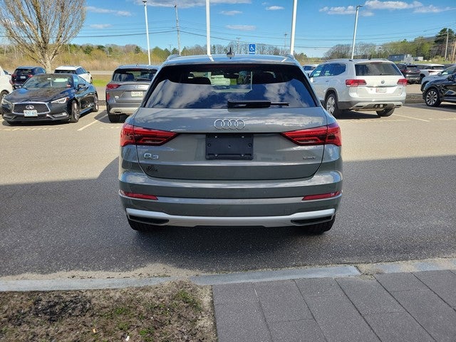 2022 Audi Q3 Premium