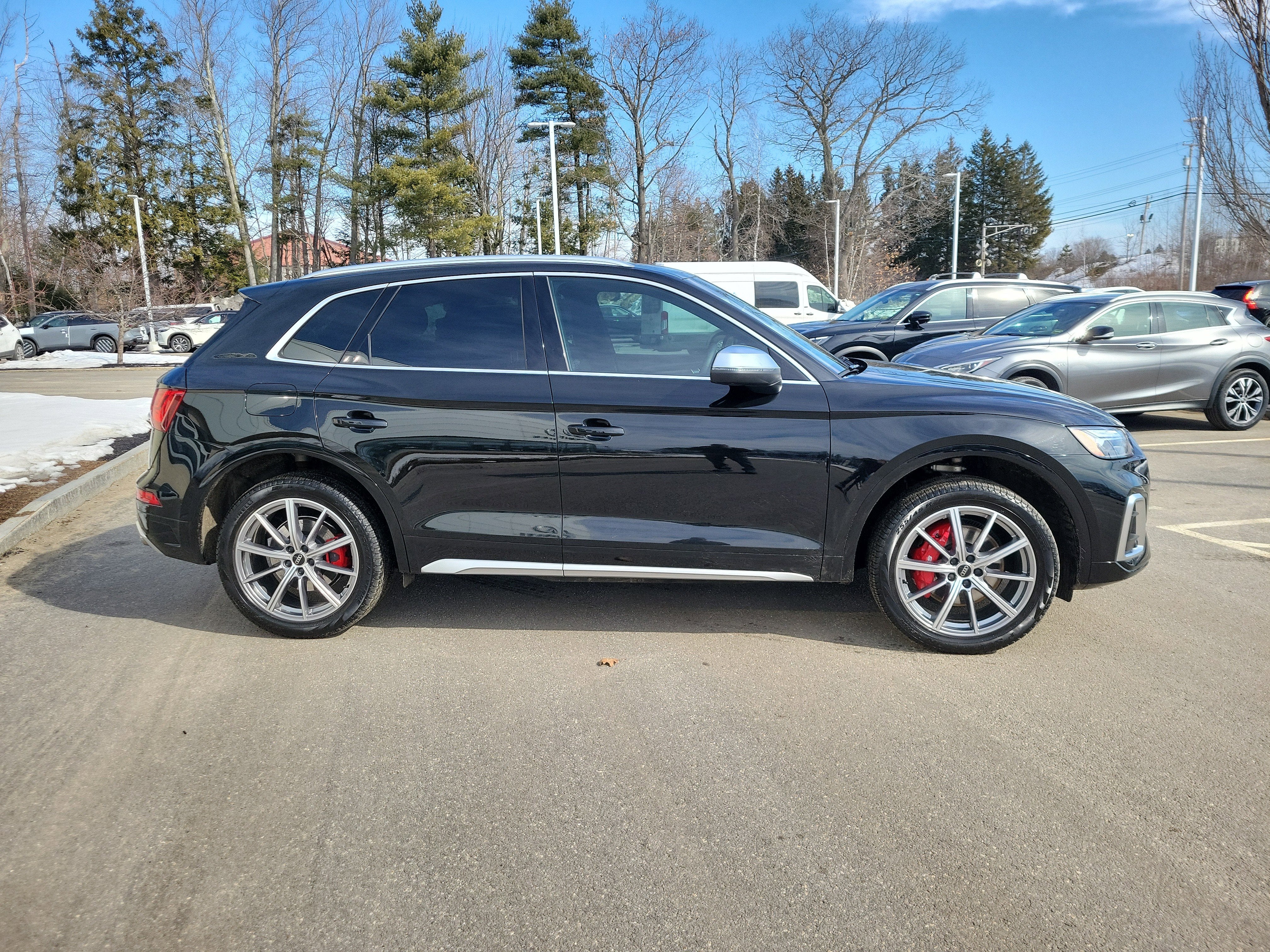 2025 Audi SQ5 Premium Plus