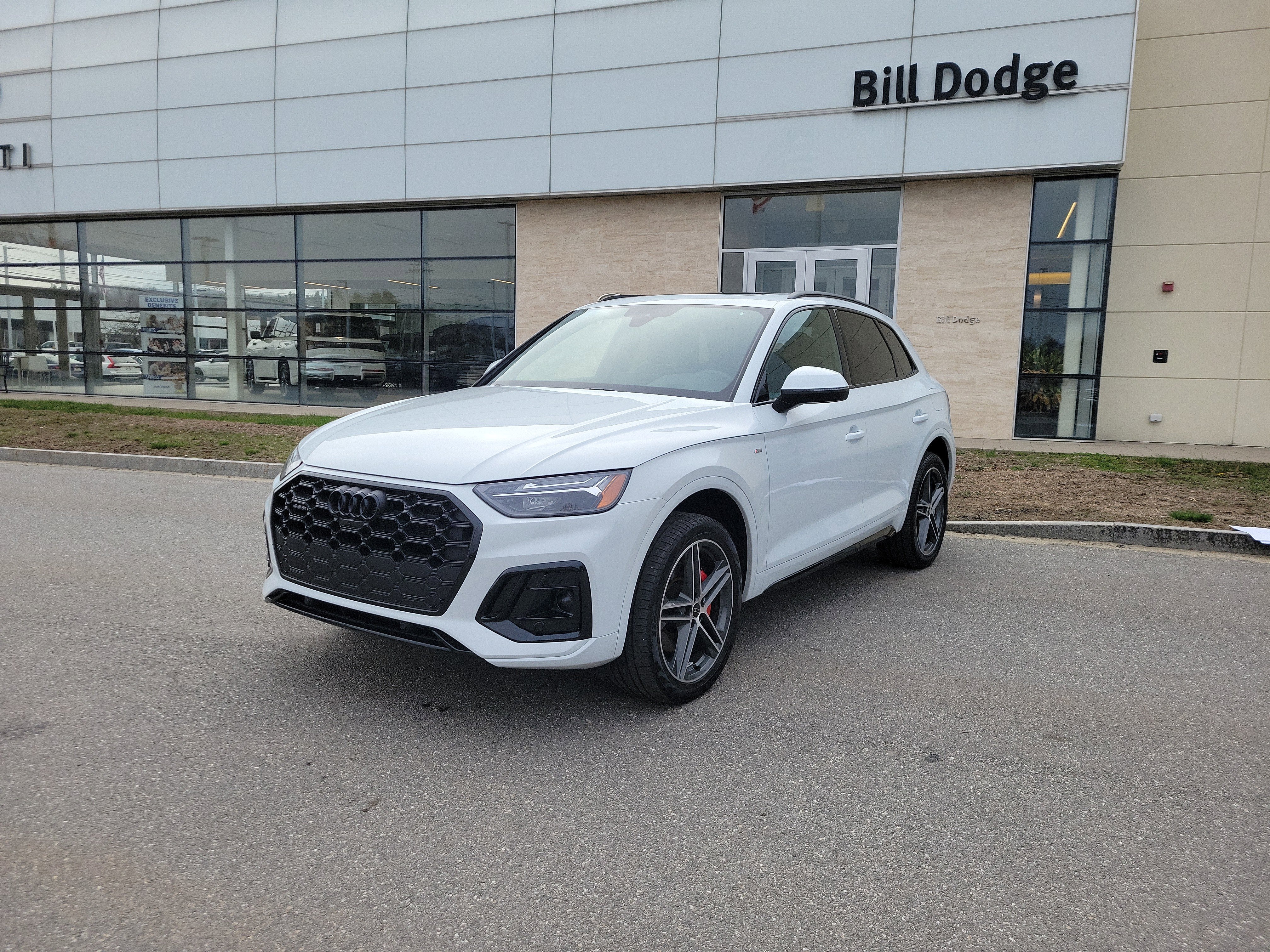 2024 Audi Q5 S line Premium Plus