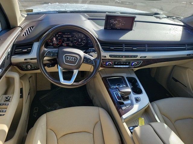 2019 Audi Q7 Premium Plus