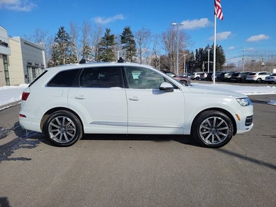 2019 Audi Q7 Premium Plus