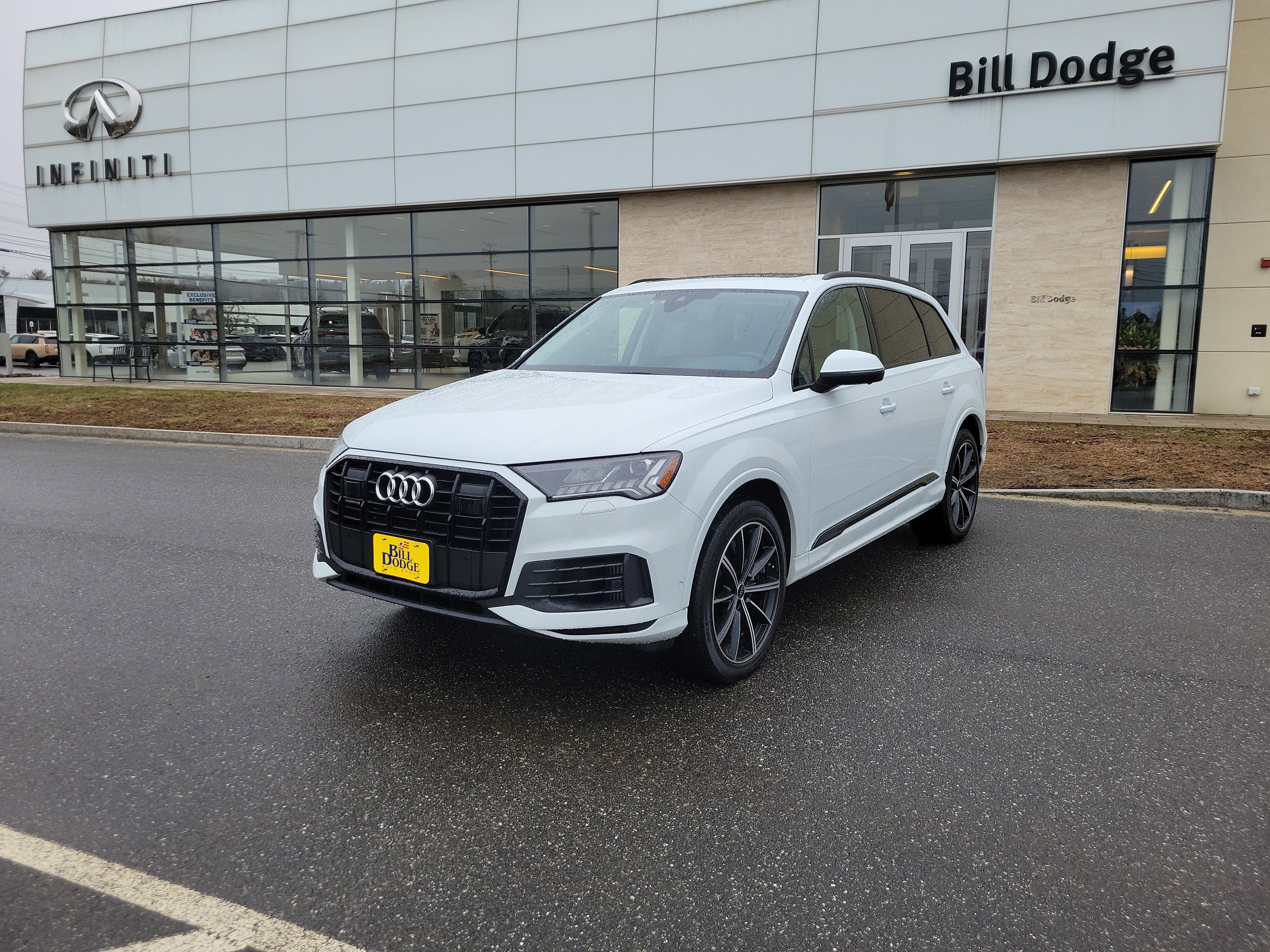 2024 Audi Q7 Premium Plus