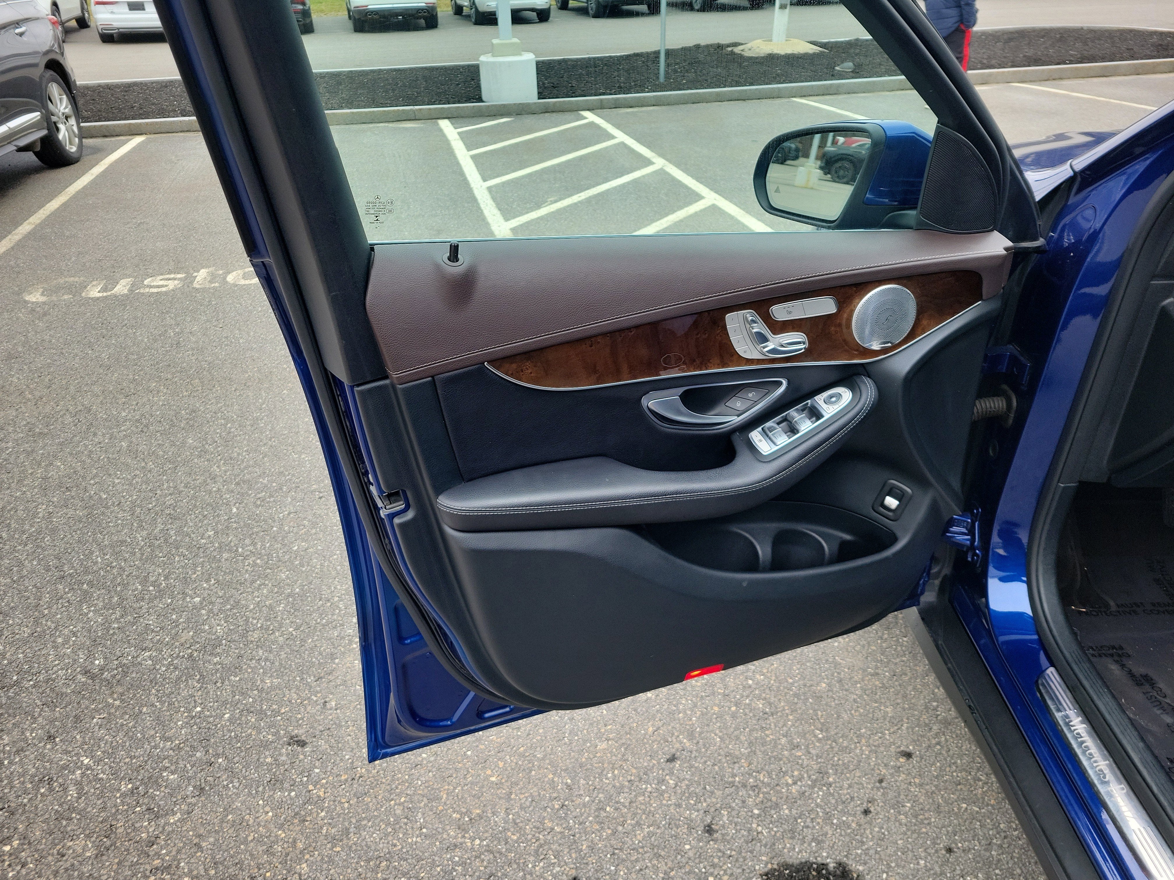 2017 Mercedes-Benz GLC GLC 300