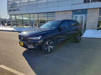 2022 Volvo XC60 Recharge Plug-In Hybrid R-Design