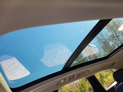 2024 Volvo XC60 Plus Dark Theme