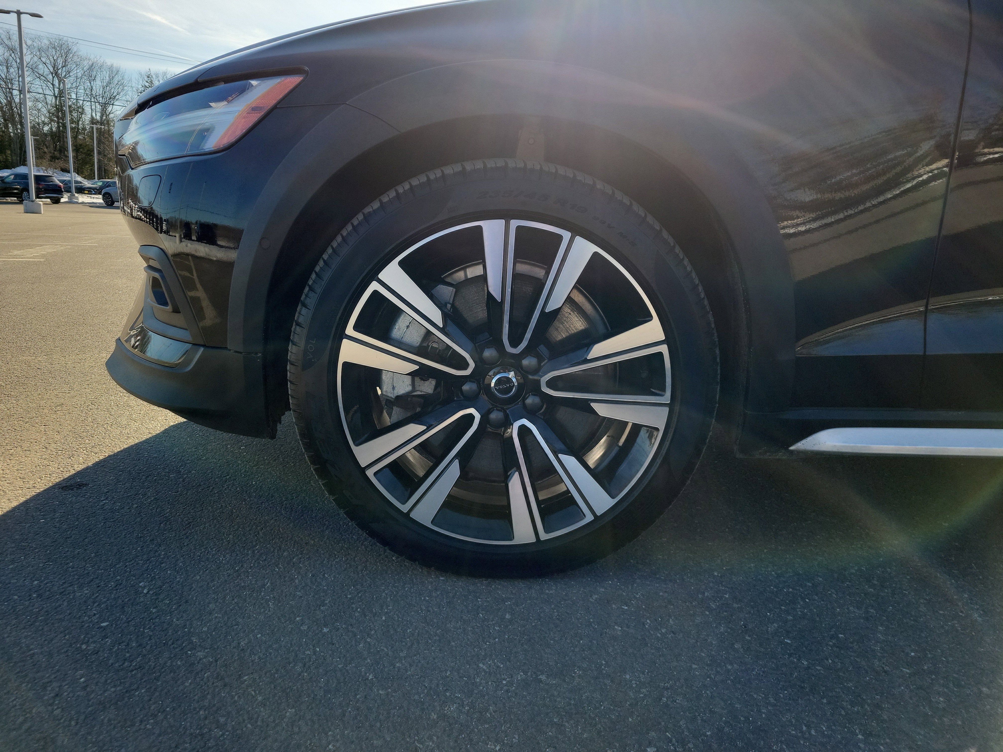 2024 Volvo V60 Cross Country Ultimate