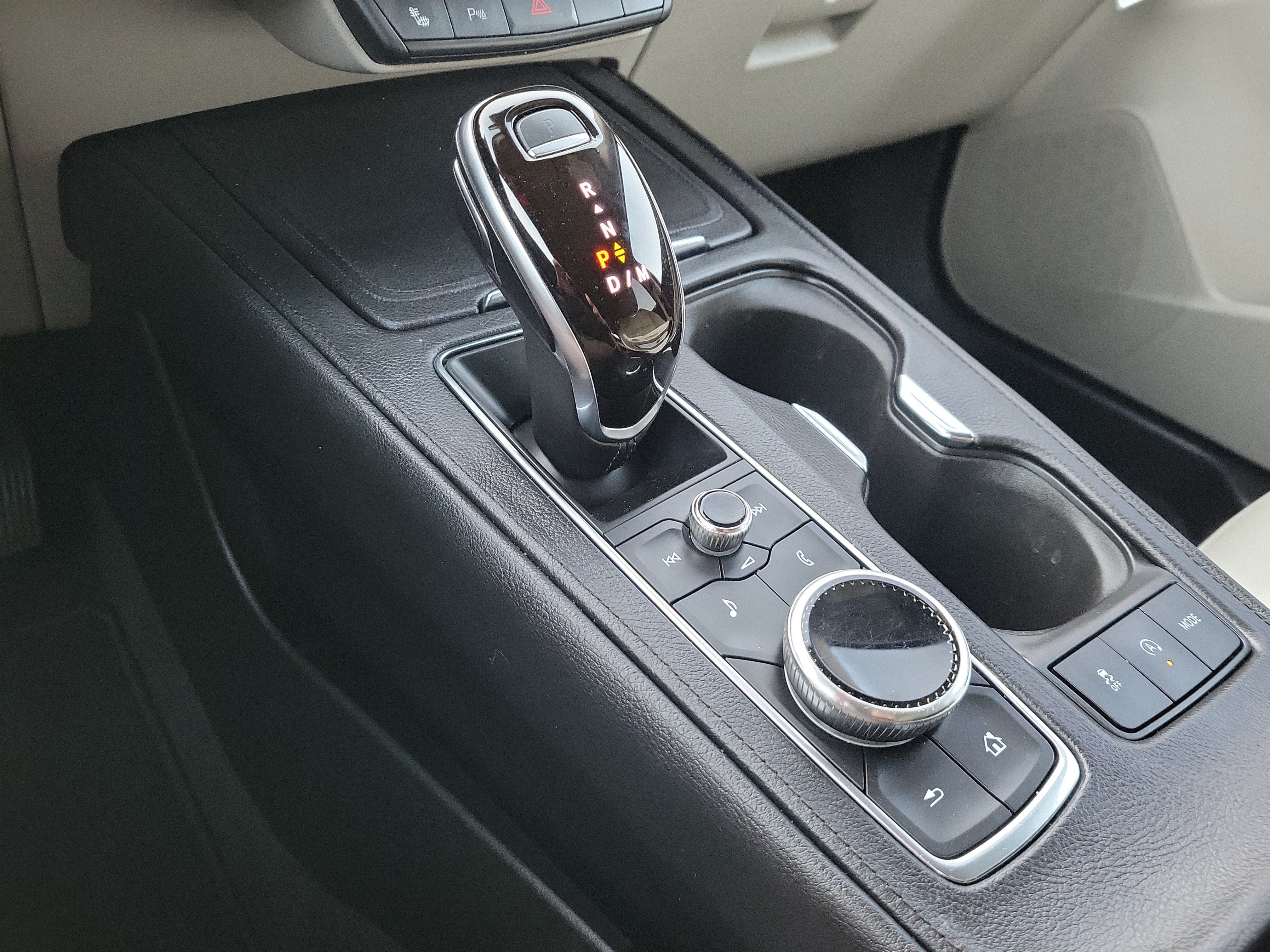 2020 Cadillac XT4 FWD Luxury