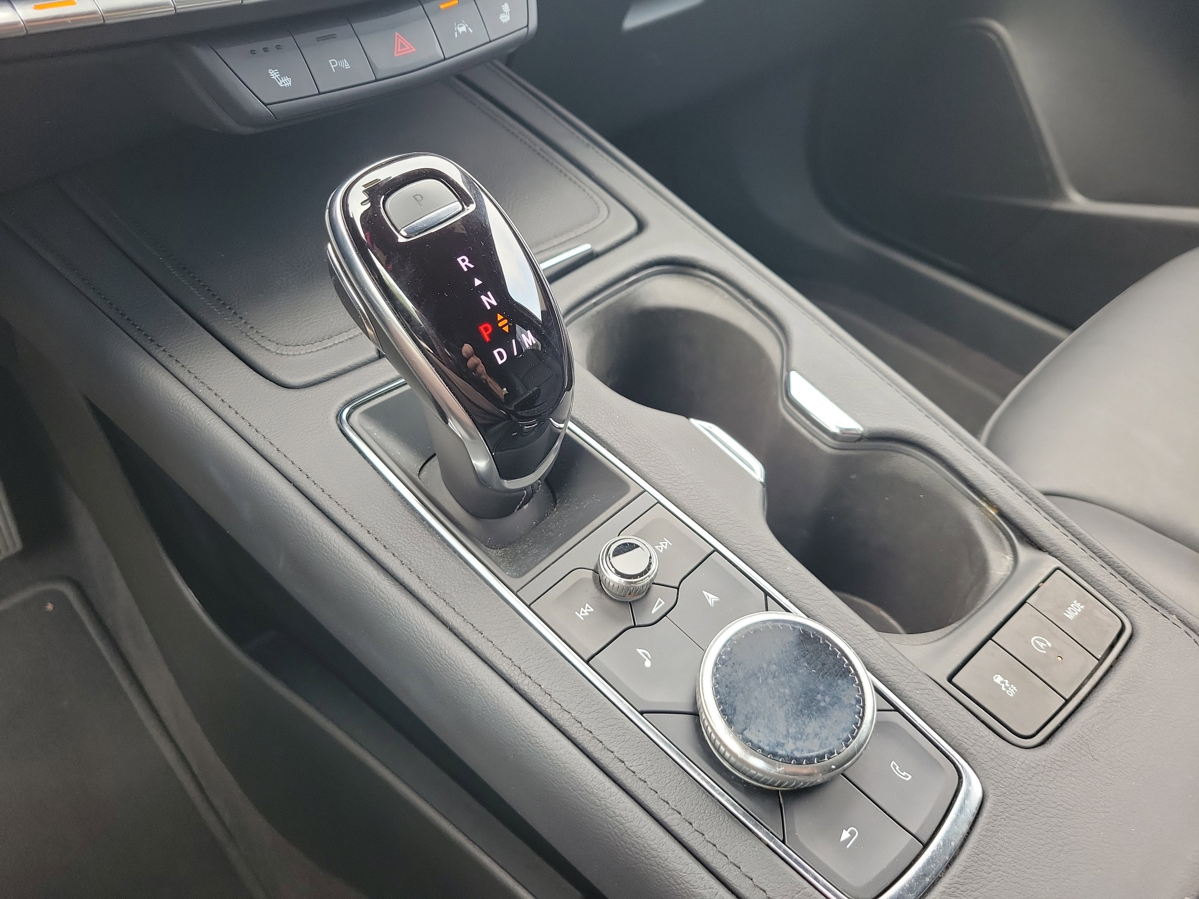 2022 Cadillac XT4 Luxury