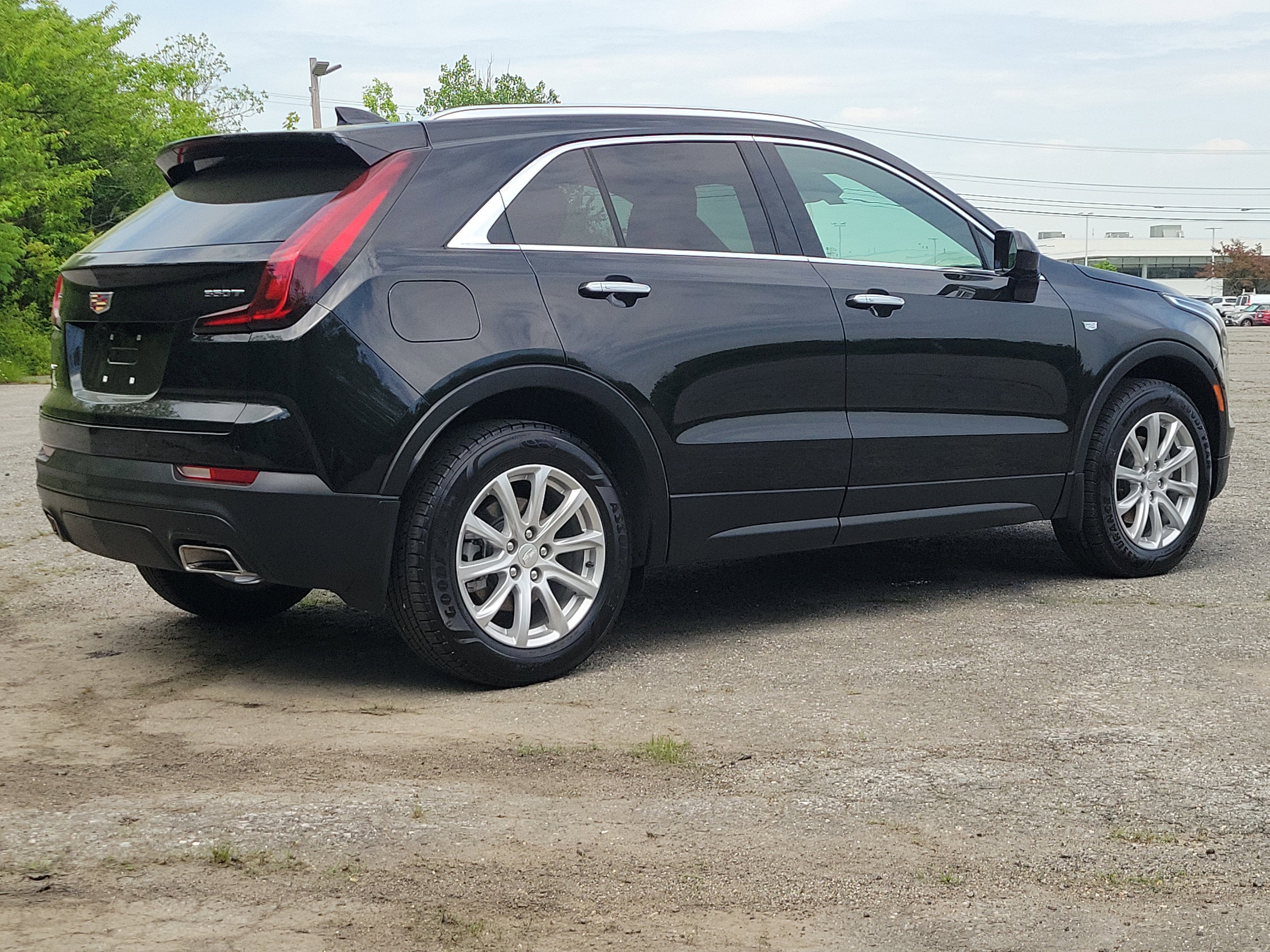 2022 Cadillac XT4 Luxury