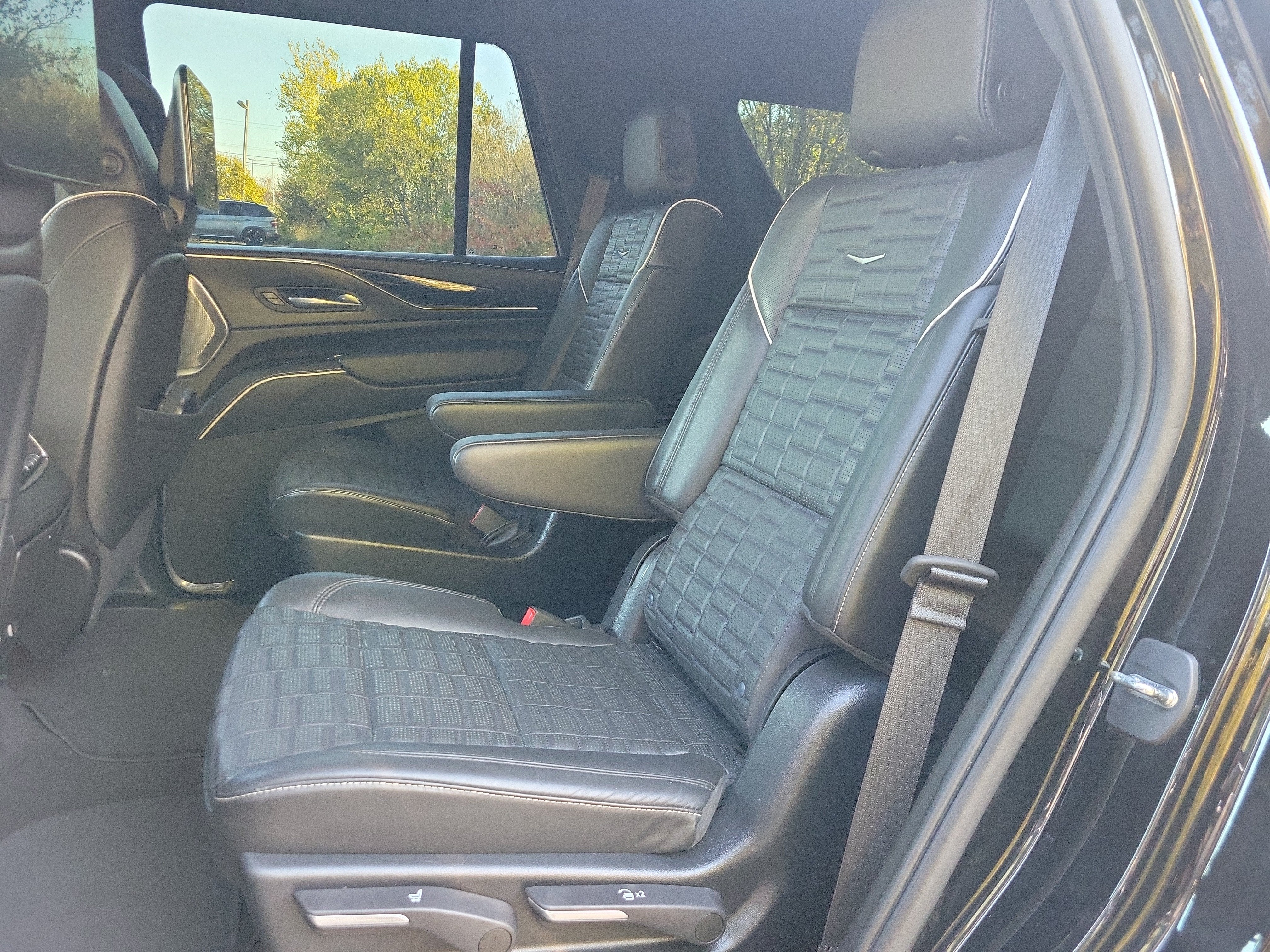 2023 Cadillac Escalade AWD V-Series