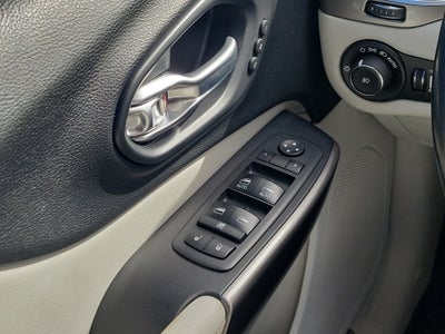 2019 Jeep Cherokee Limited FWD