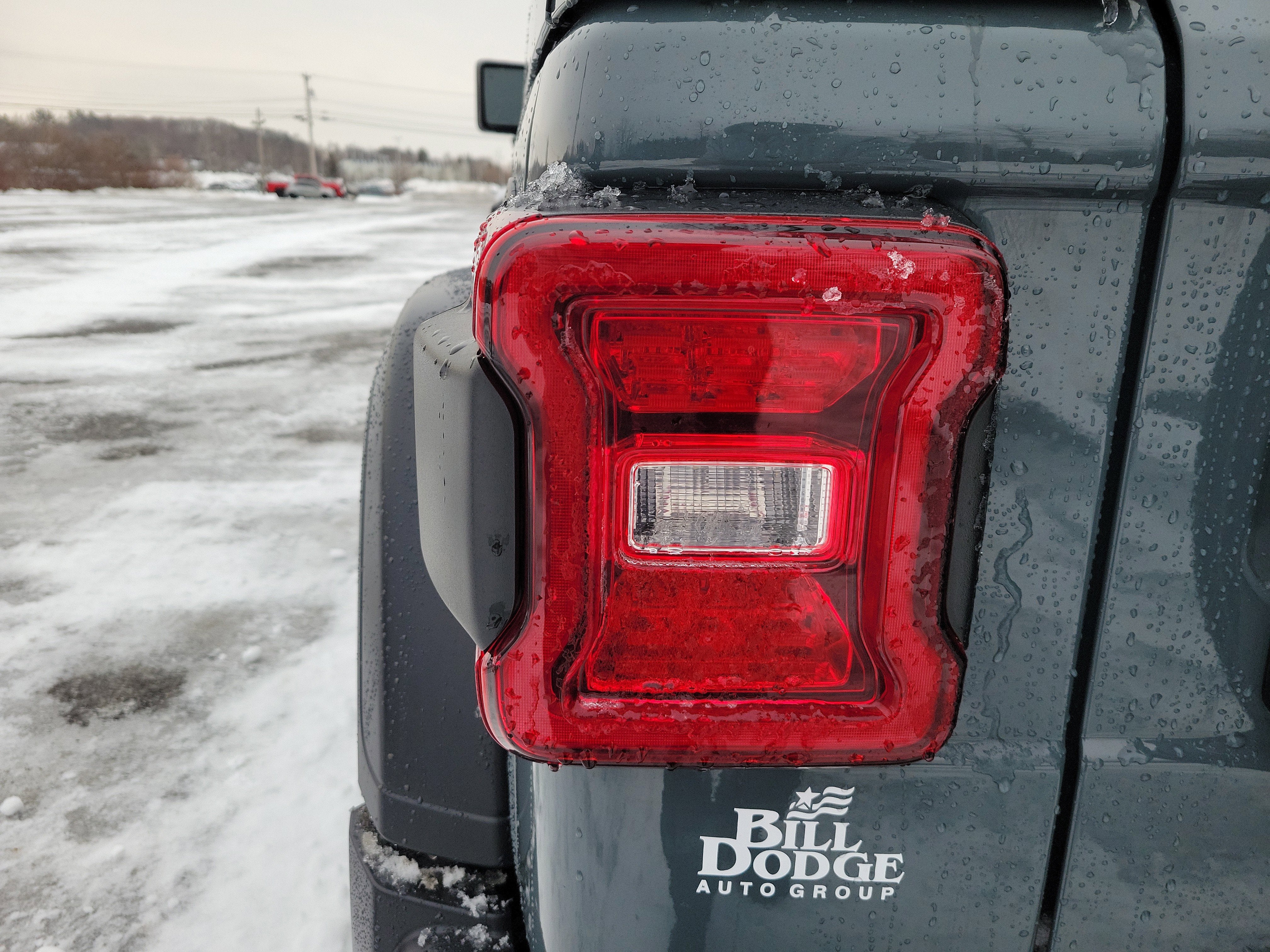 2025 Jeep Wrangler 4-Door Summit 4x4