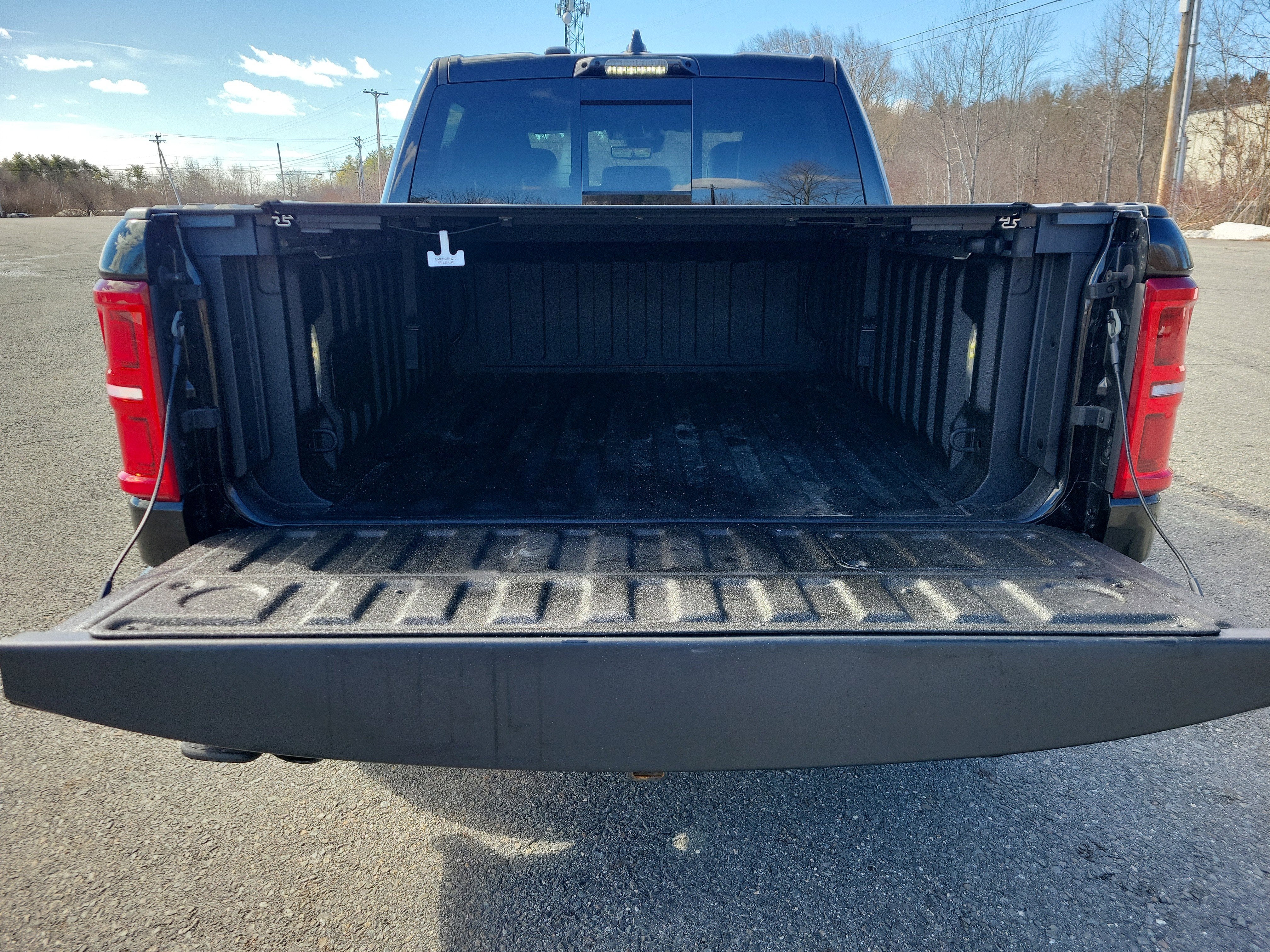 2025 RAM 1500 Limited Crew Cab 4x4 5'7" Box