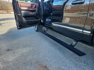 2025 RAM 1500 Limited Crew Cab 4x4 5'7" Box