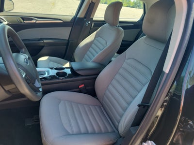 2014 Ford Fusion S