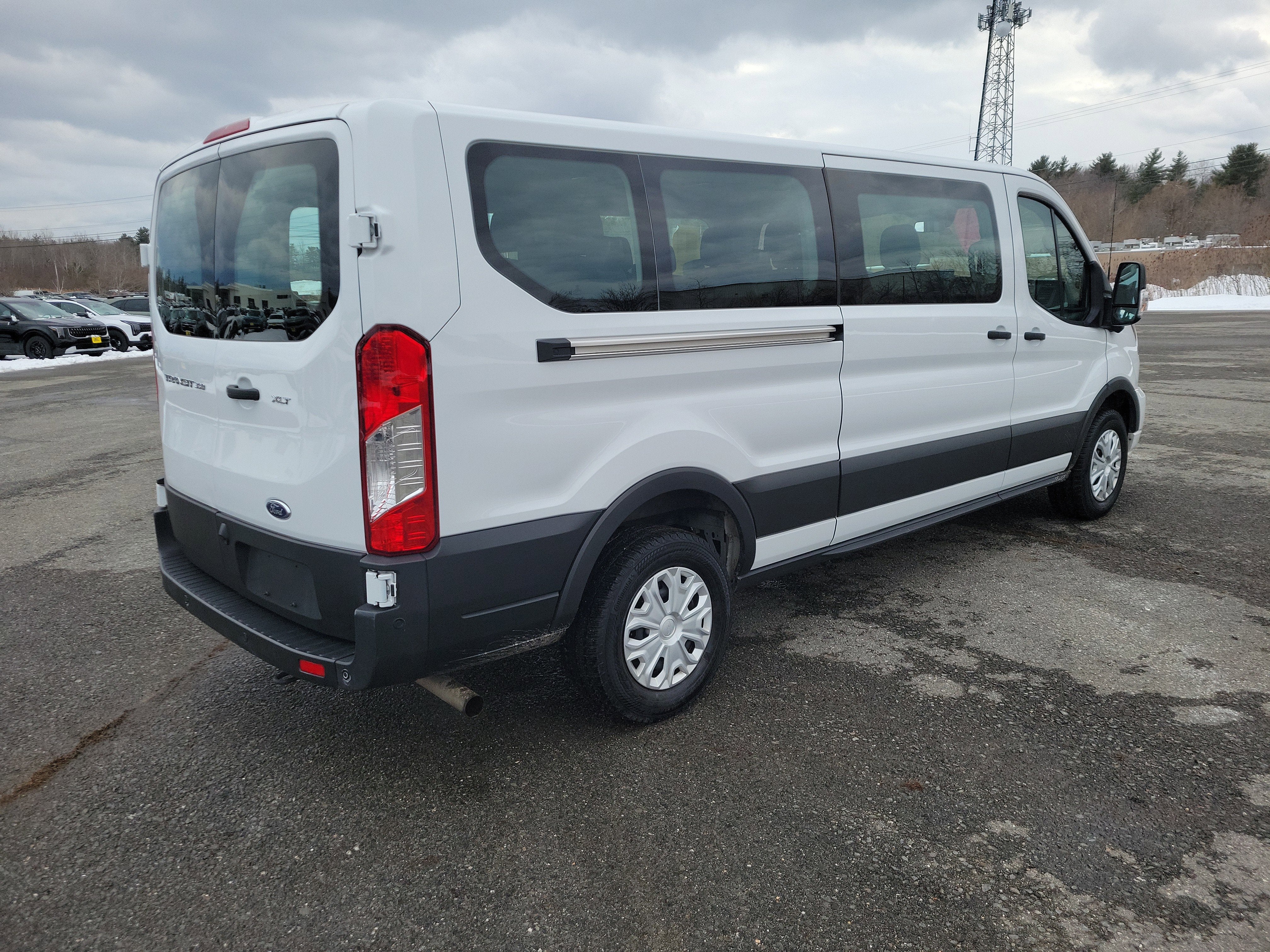 2023 Ford Transit Passenger Wagon XL