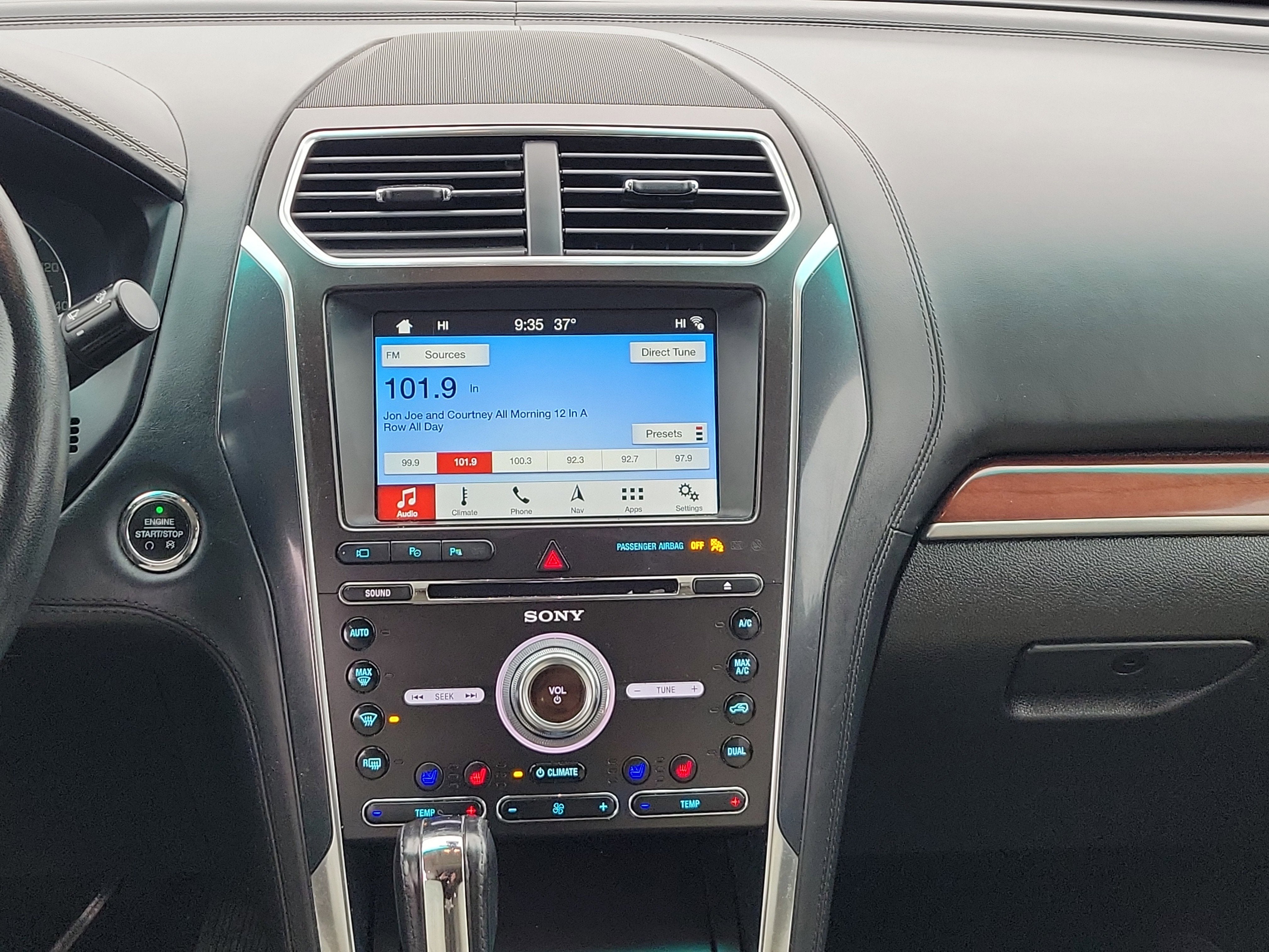 2018 Ford Explorer Platinum