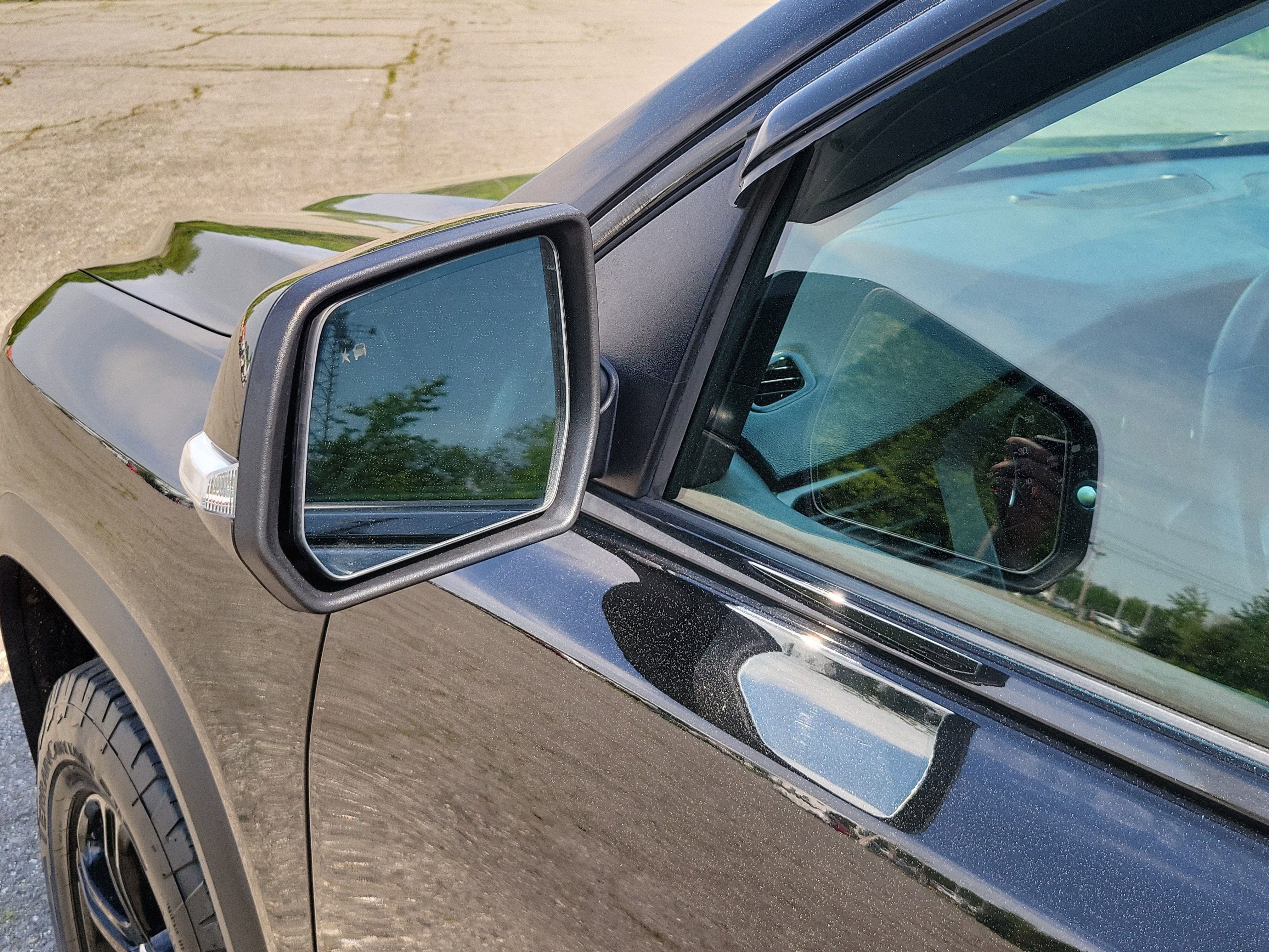 2022 GMC Acadia AT4