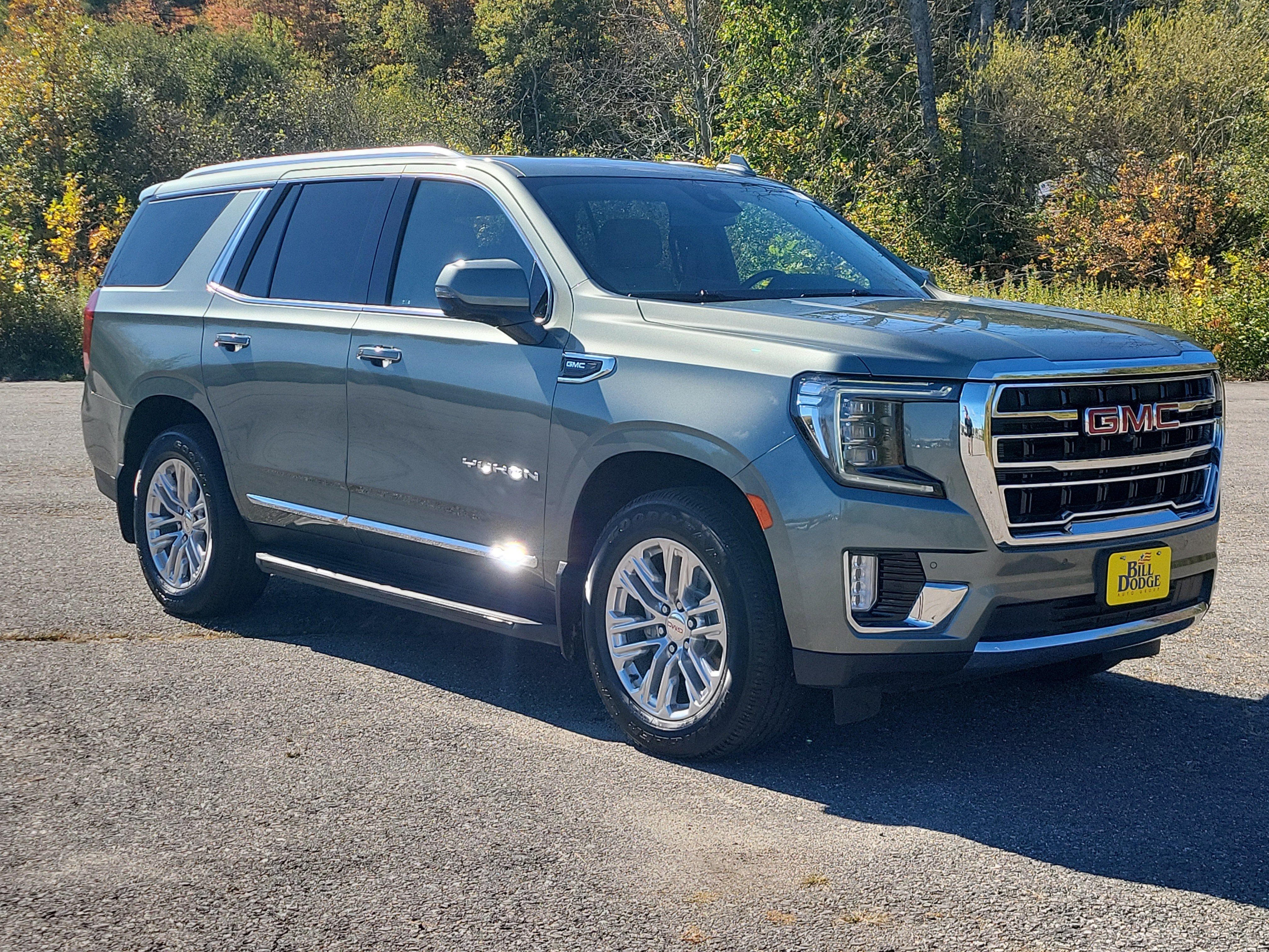 2023 GMC Yukon SLT