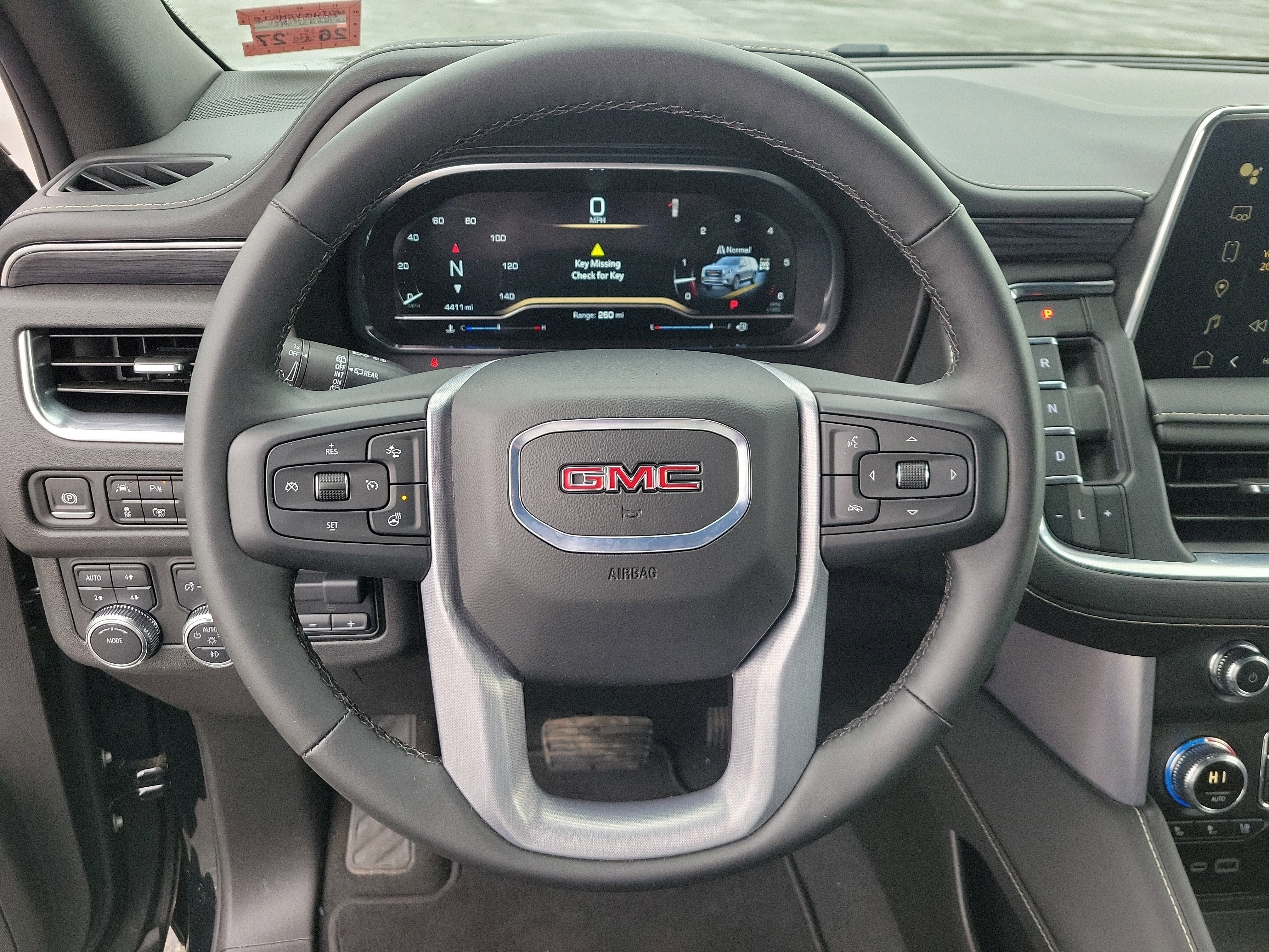 2024 GMC Yukon XL SLT