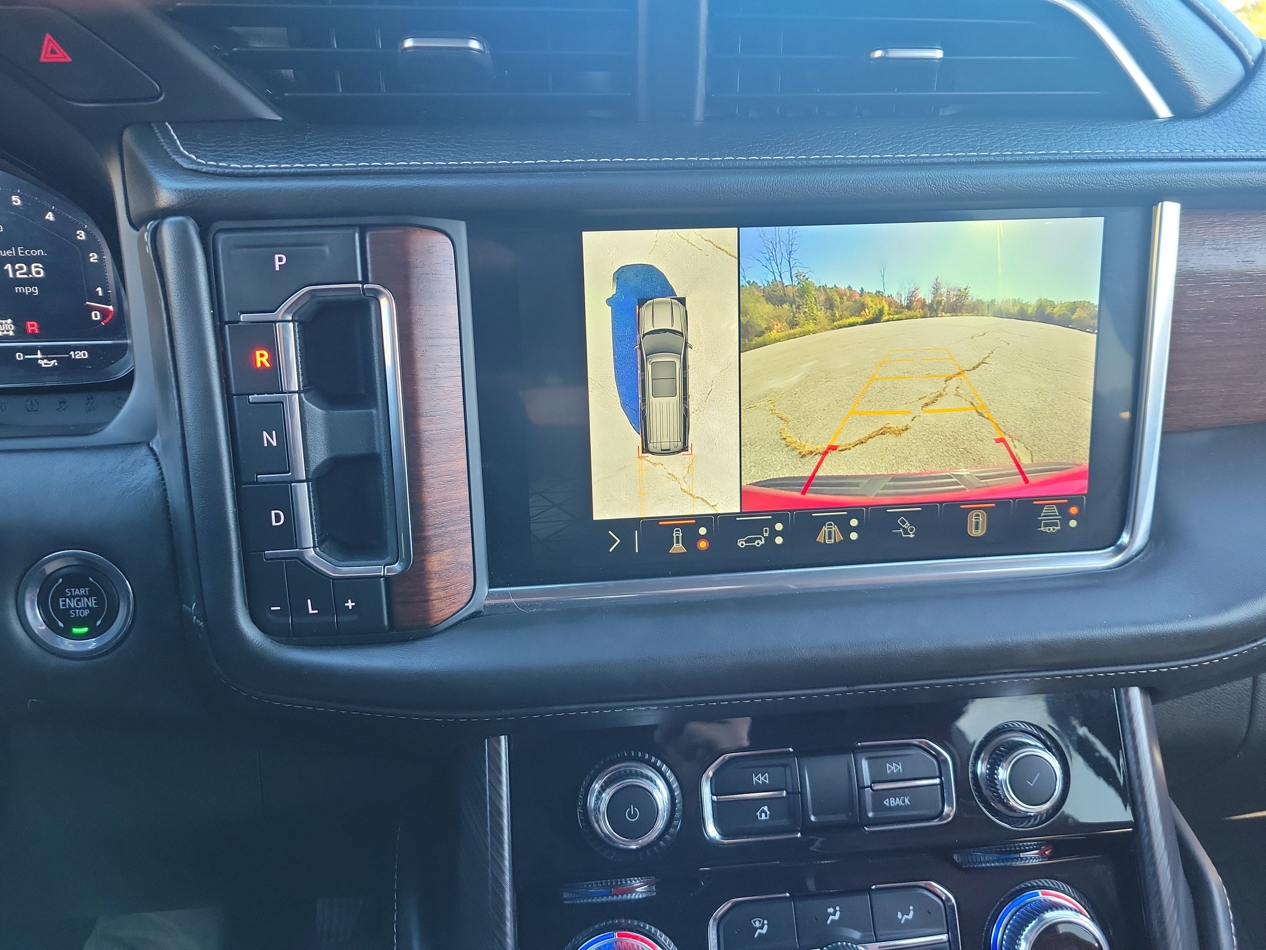 2023 GMC Yukon XL Denali Ultimate