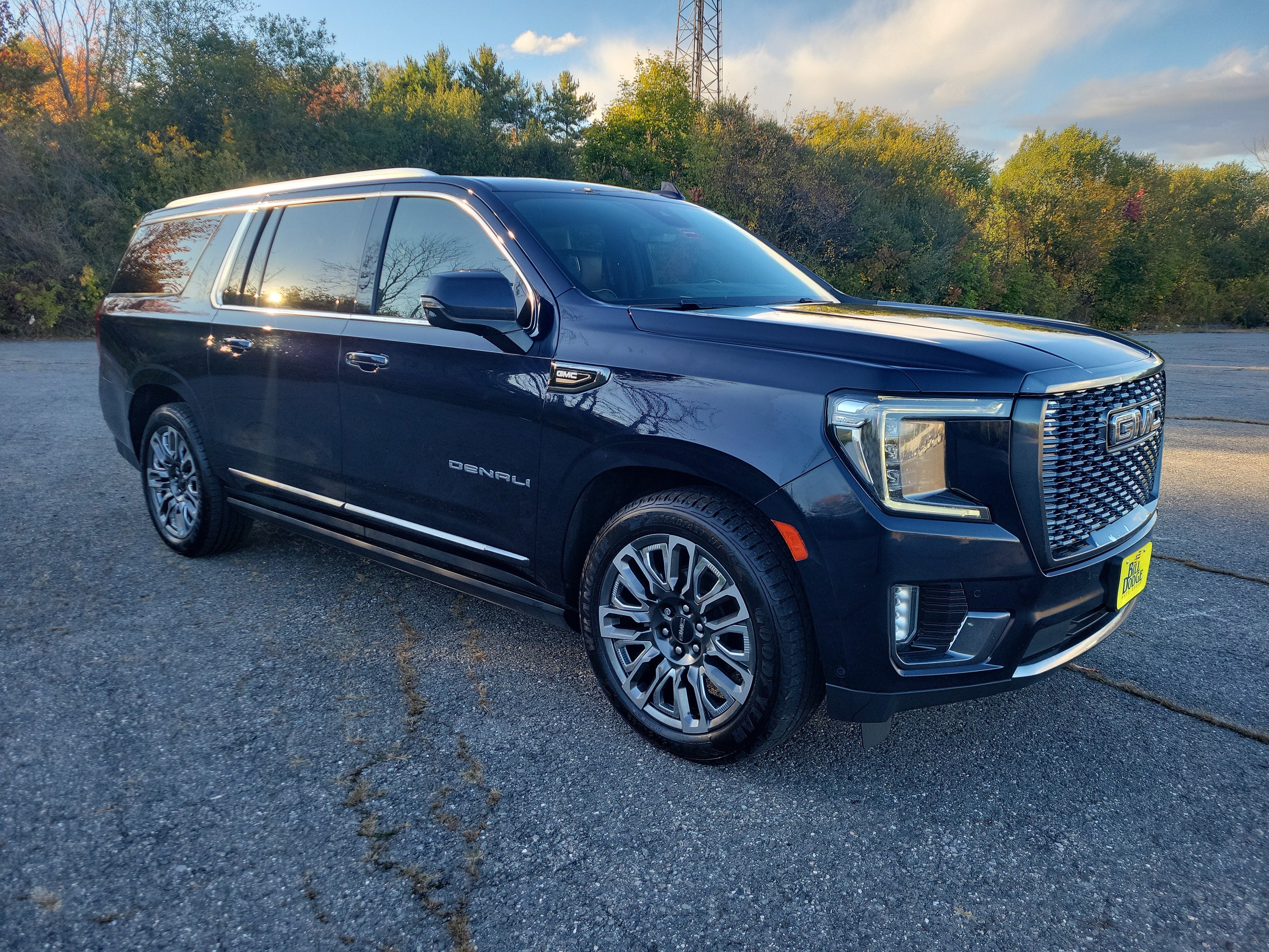 2023 GMC Yukon XL Denali Ultimate