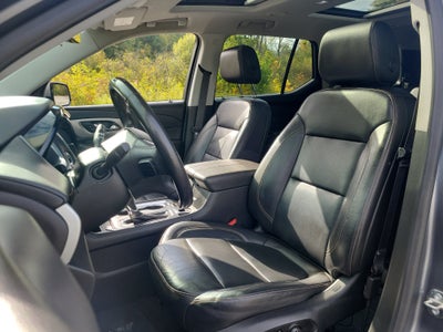 2020 Chevrolet Traverse LT Leather