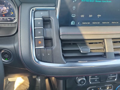 2023 Chevrolet Suburban RST
