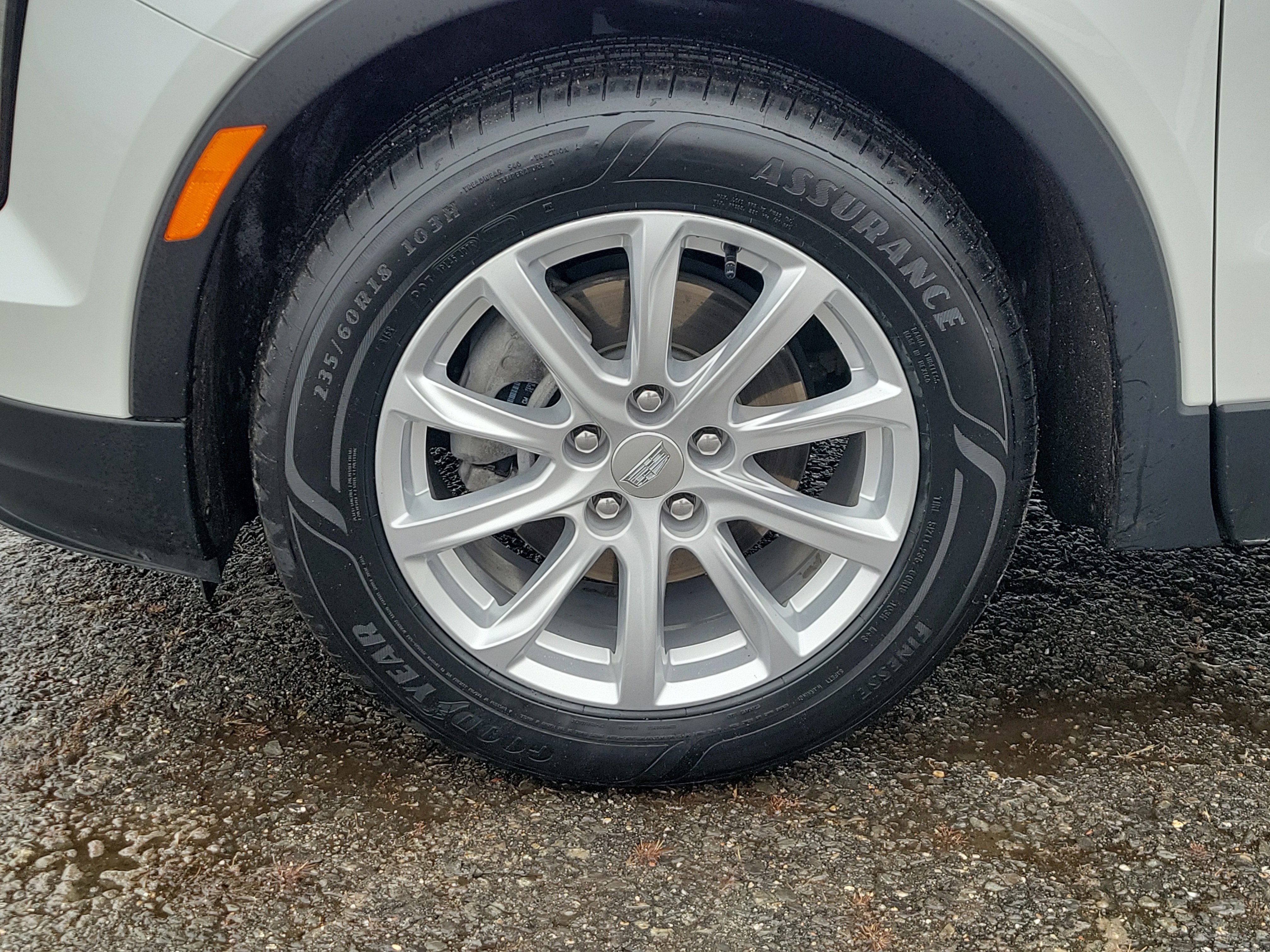 2023 Cadillac XT4 Luxury