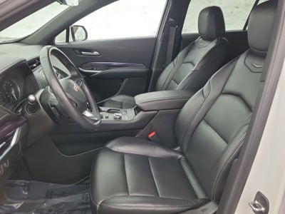 2023 Cadillac XT4 Luxury