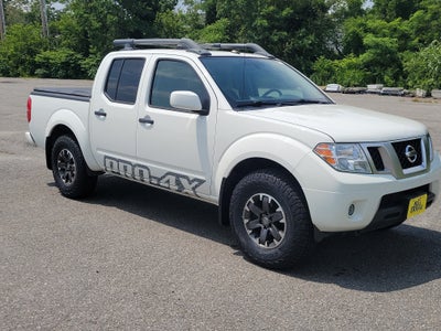 2020 Nissan Frontier Crew Cab PRO-4X 4x4