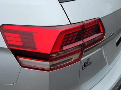 2018 Volkswagen Atlas 3.6L V6 SEL Premium