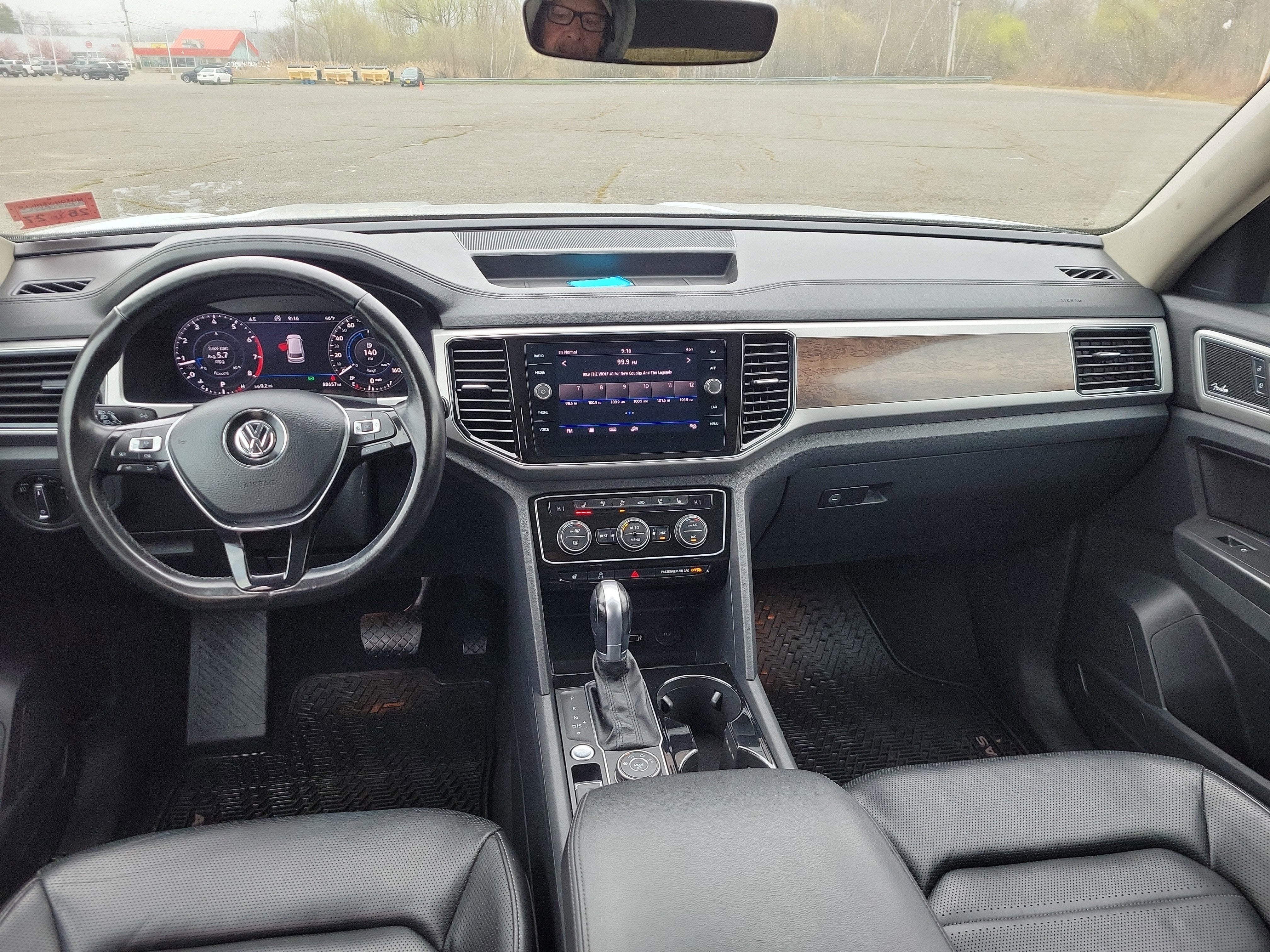 2018 Volkswagen Atlas 3.6L V6 SEL Premium