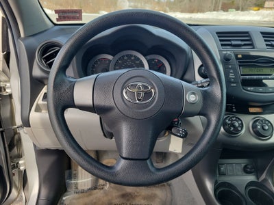 2011 Toyota RAV4 4WD 4dr 4-cyl 4-Spd AT (Natl)