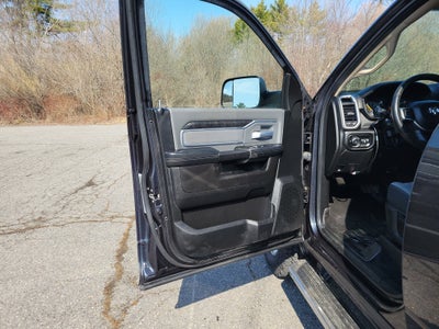 2019 RAM 2500 Big Horn Crew Cab 4x4 6'4" Box