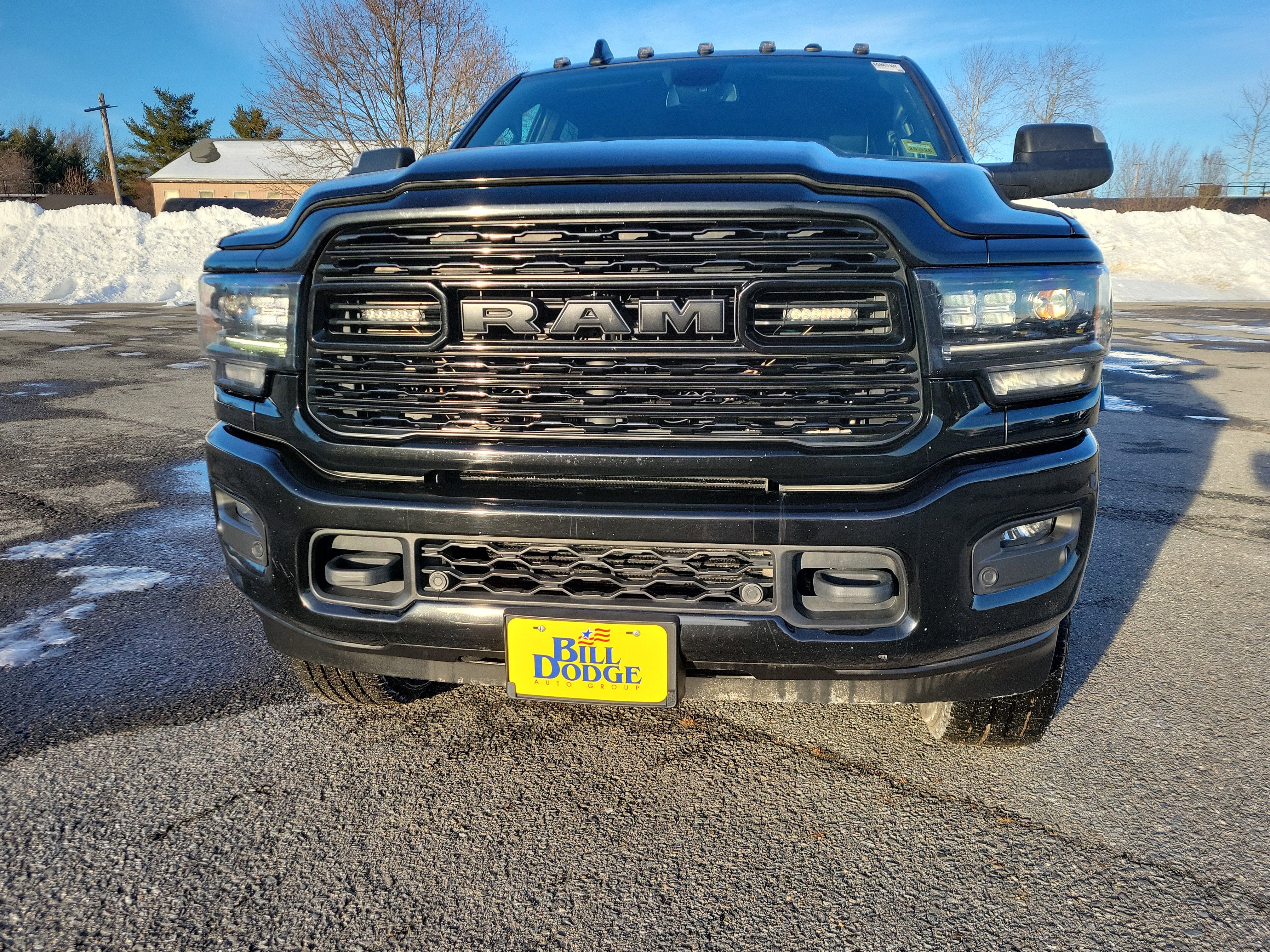 2022 RAM 2500 Limited Crew Cab 4x4 6'4" Box