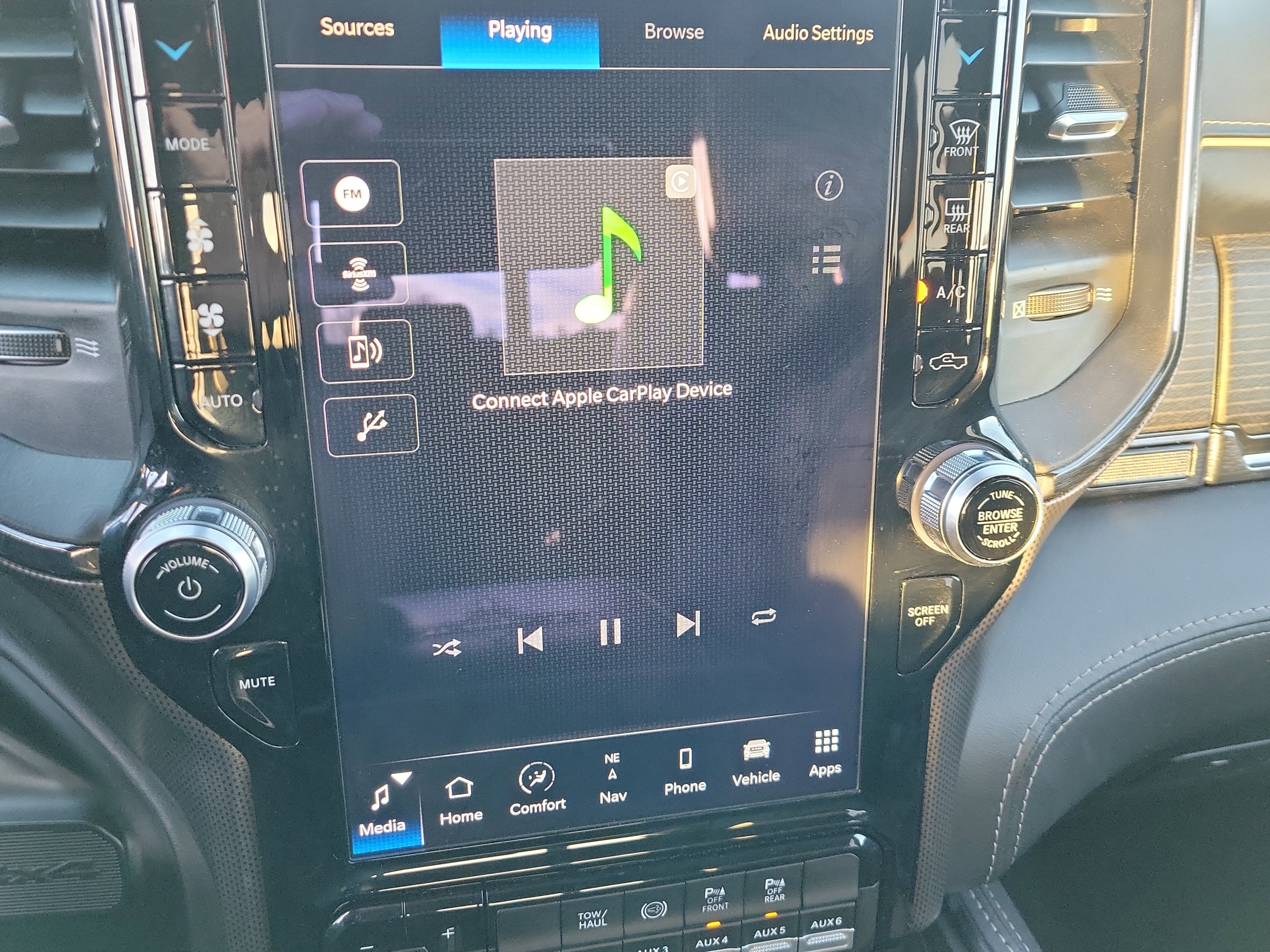 2022 RAM 2500 Limited Crew Cab 4x4 6'4" Box