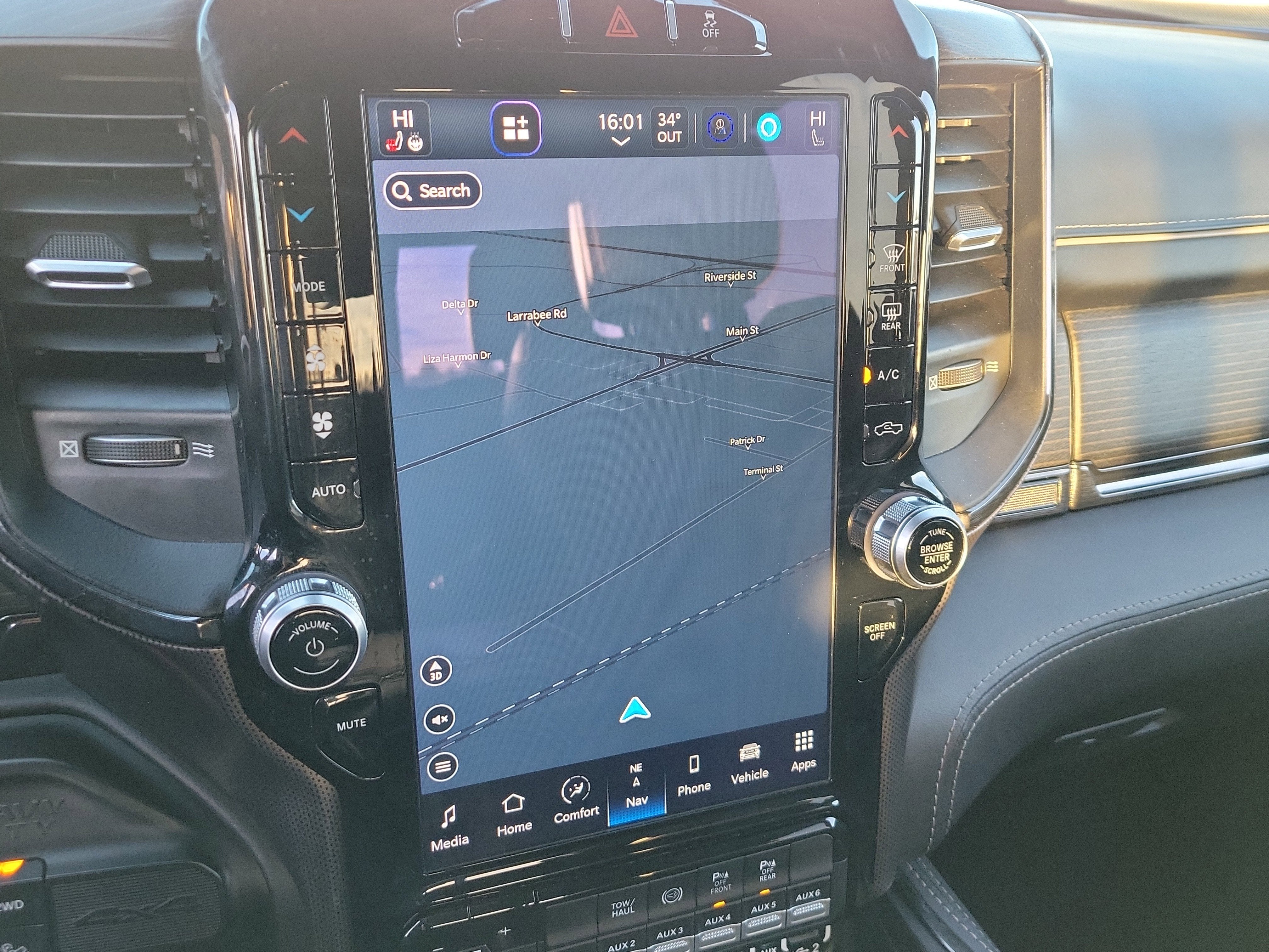 2022 RAM 2500 Limited Crew Cab 4x4 6'4" Box