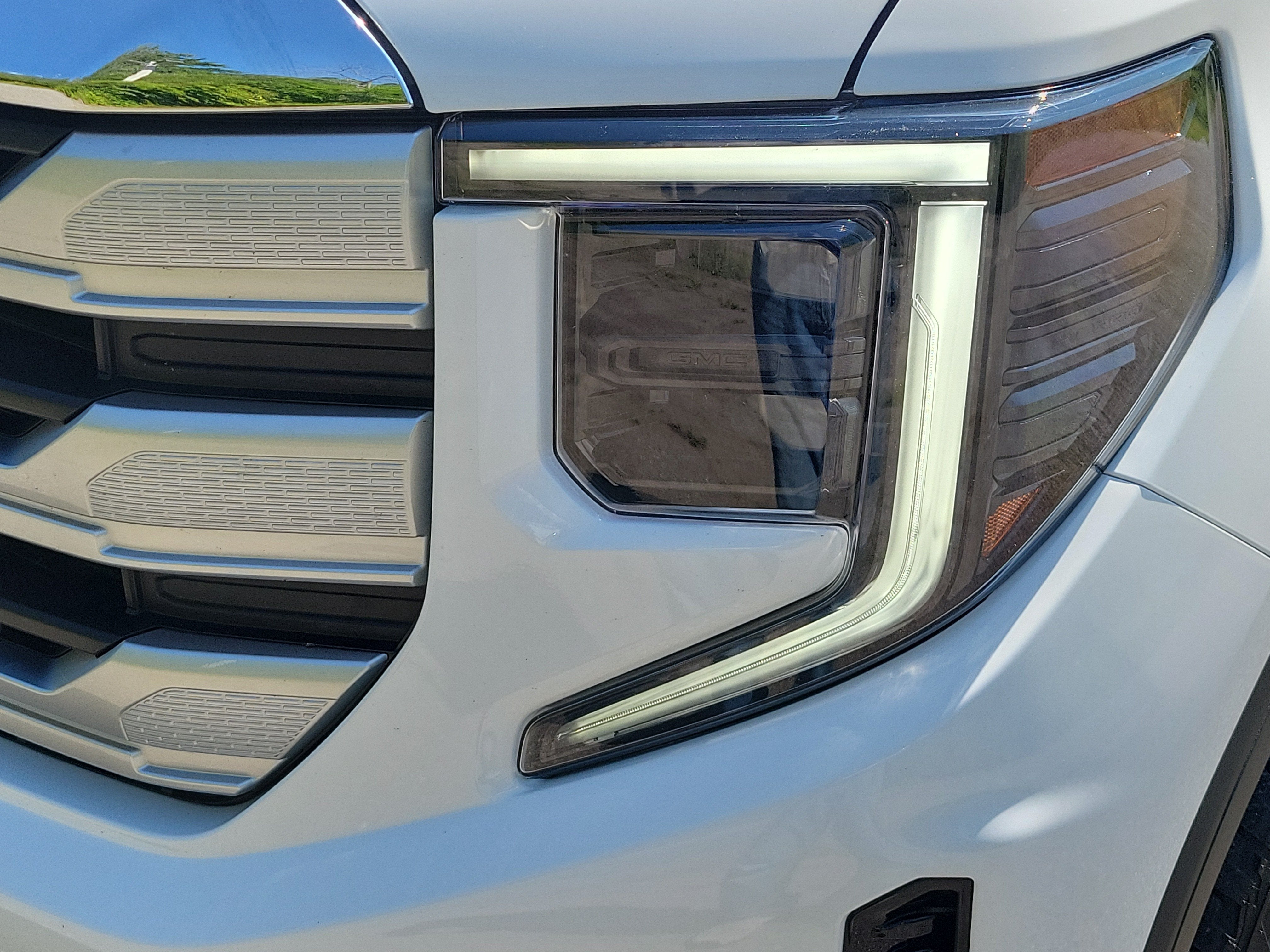2024 GMC Sierra 1500 SLE