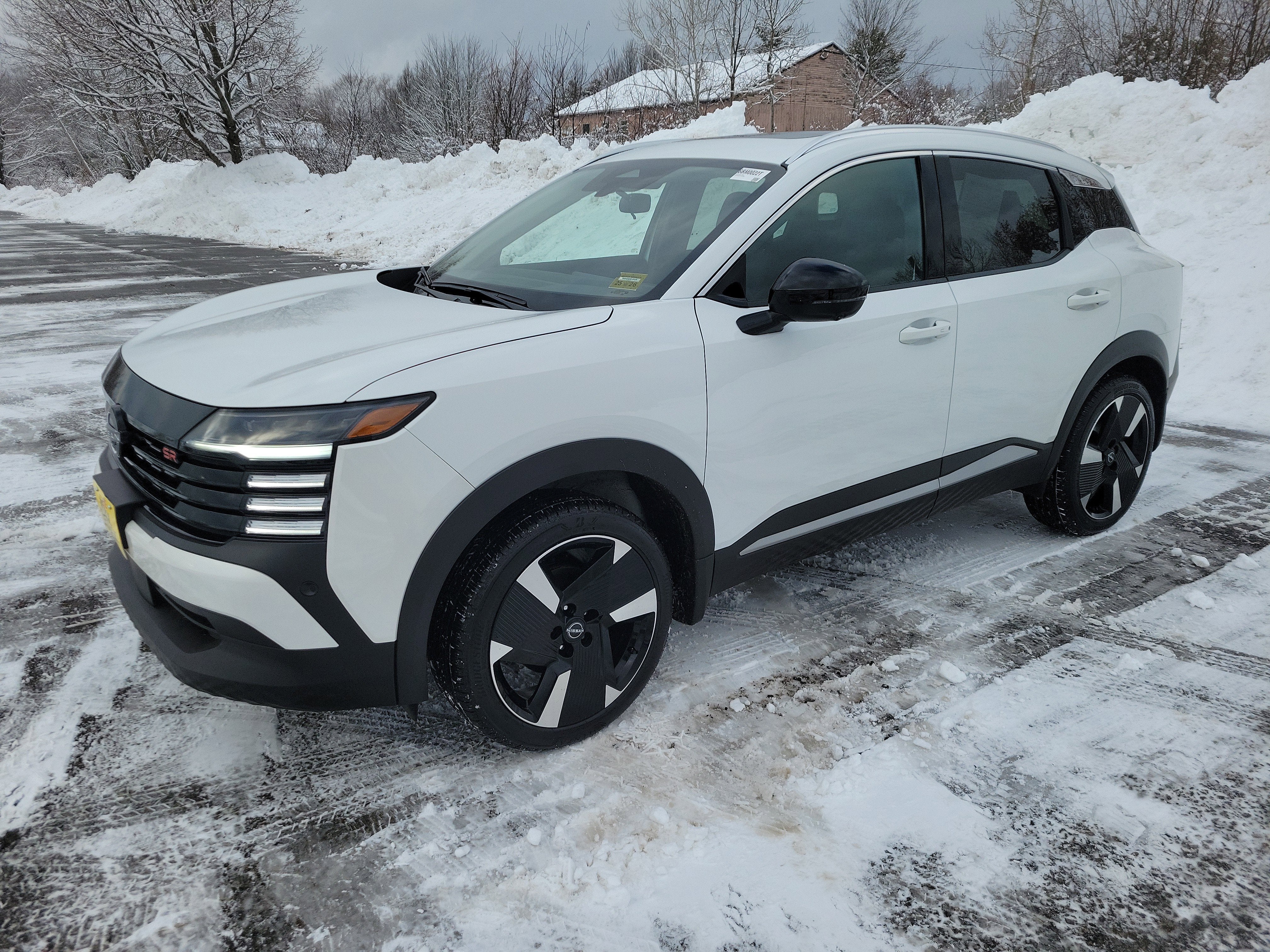 2026 Nissan Kicks SR