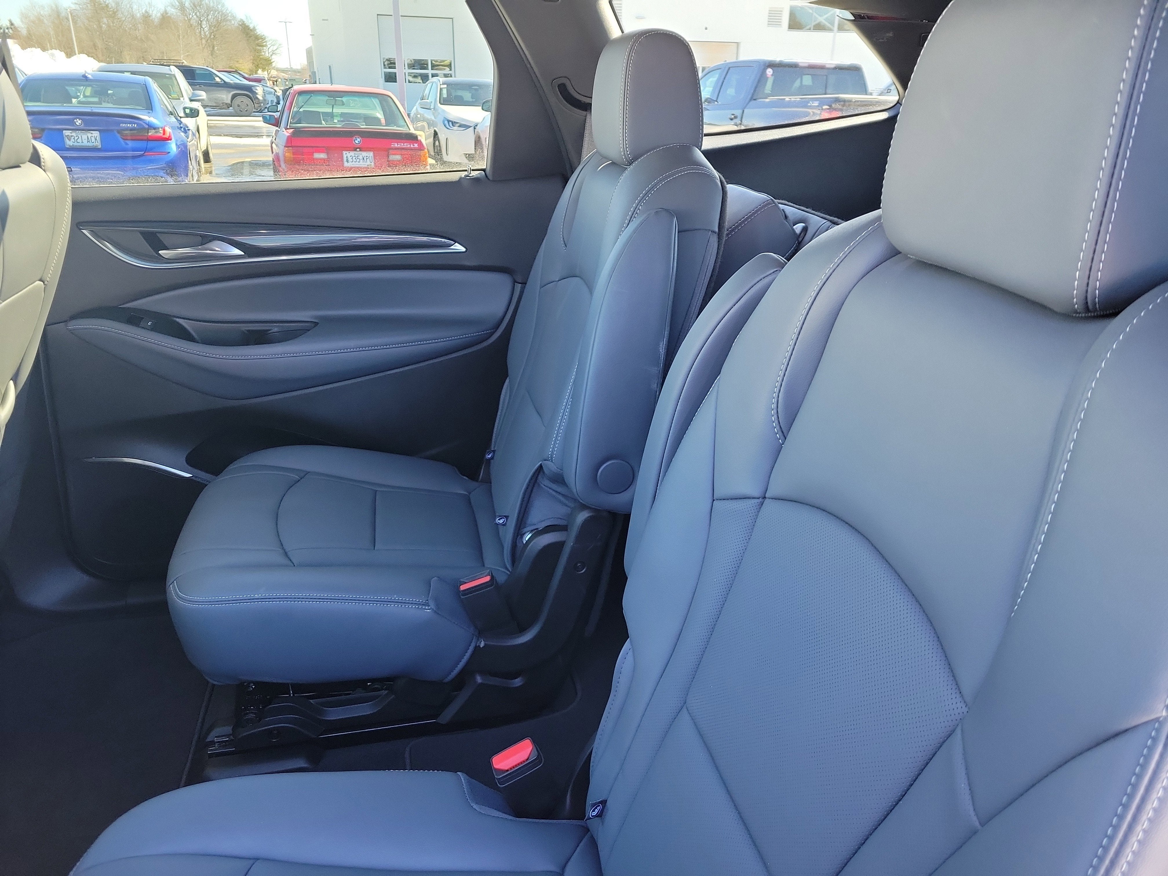 2024 Buick Enclave Essence