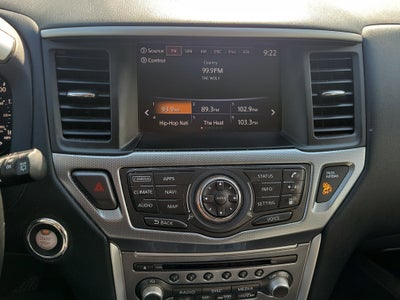 2018 Nissan Pathfinder SL