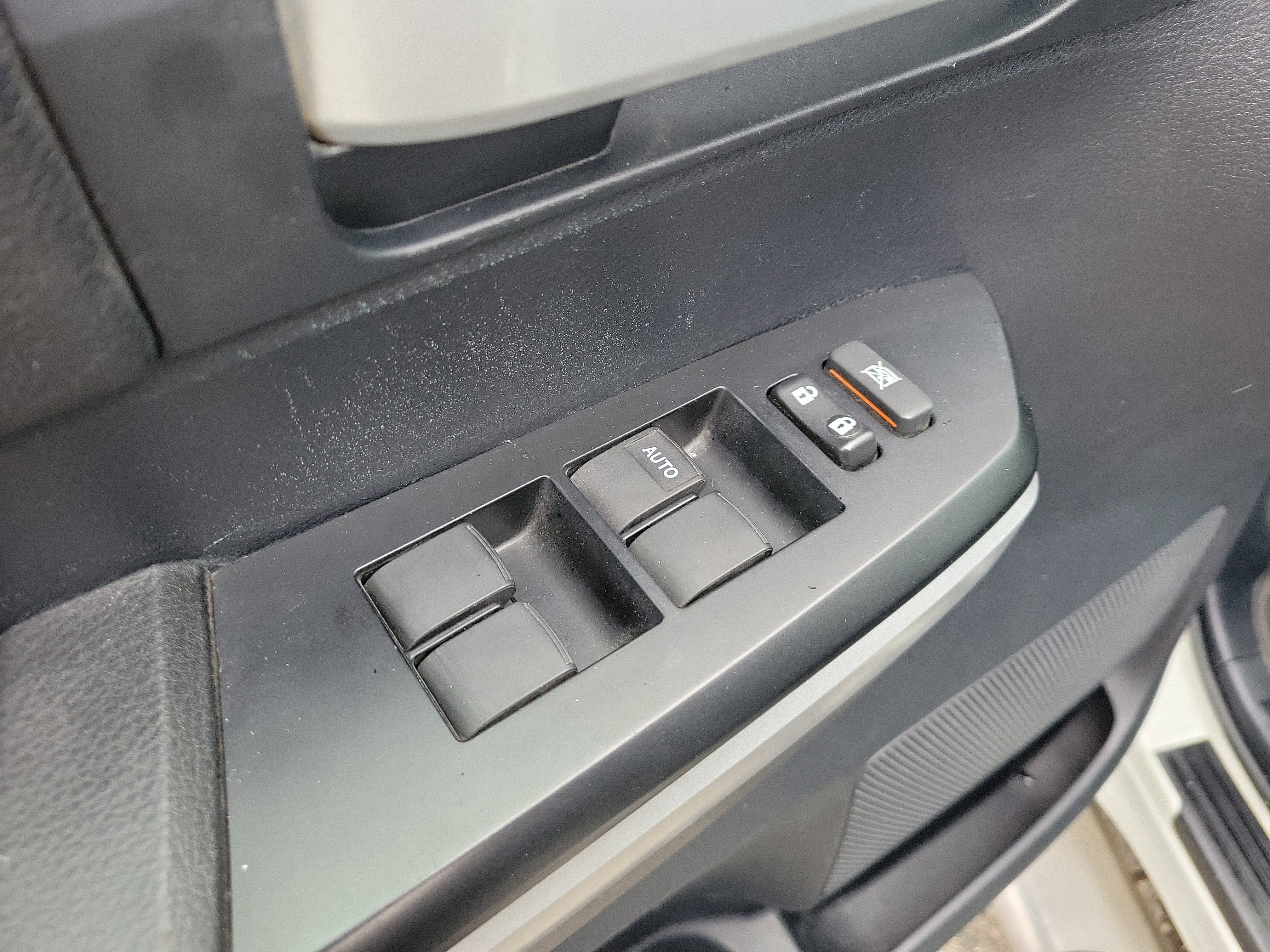 2015 Toyota Tundra 4WD Truck SR5