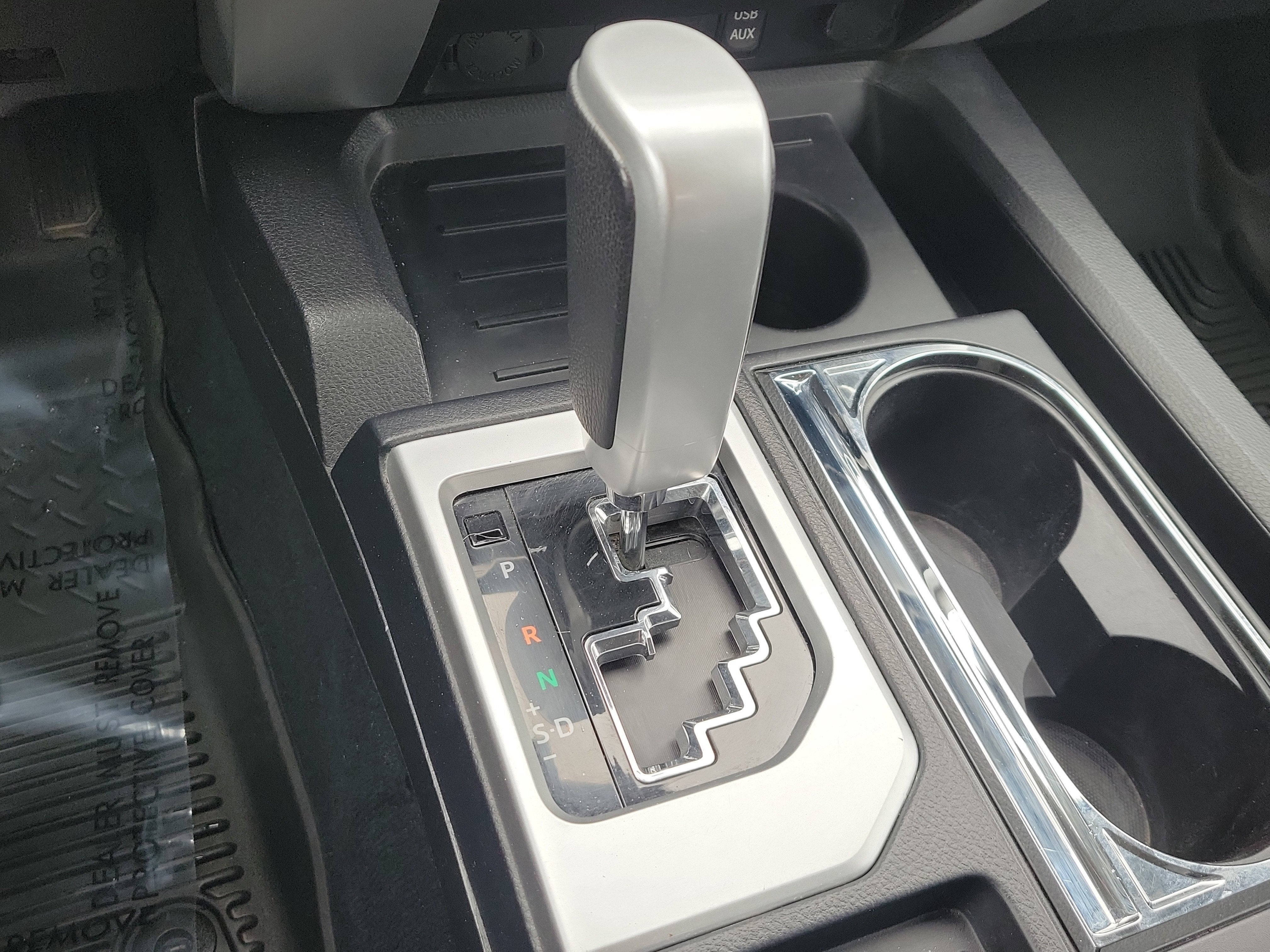 2015 Toyota Tundra 4WD Truck SR5