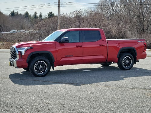 2024 Toyota Tundra 4WD SR5